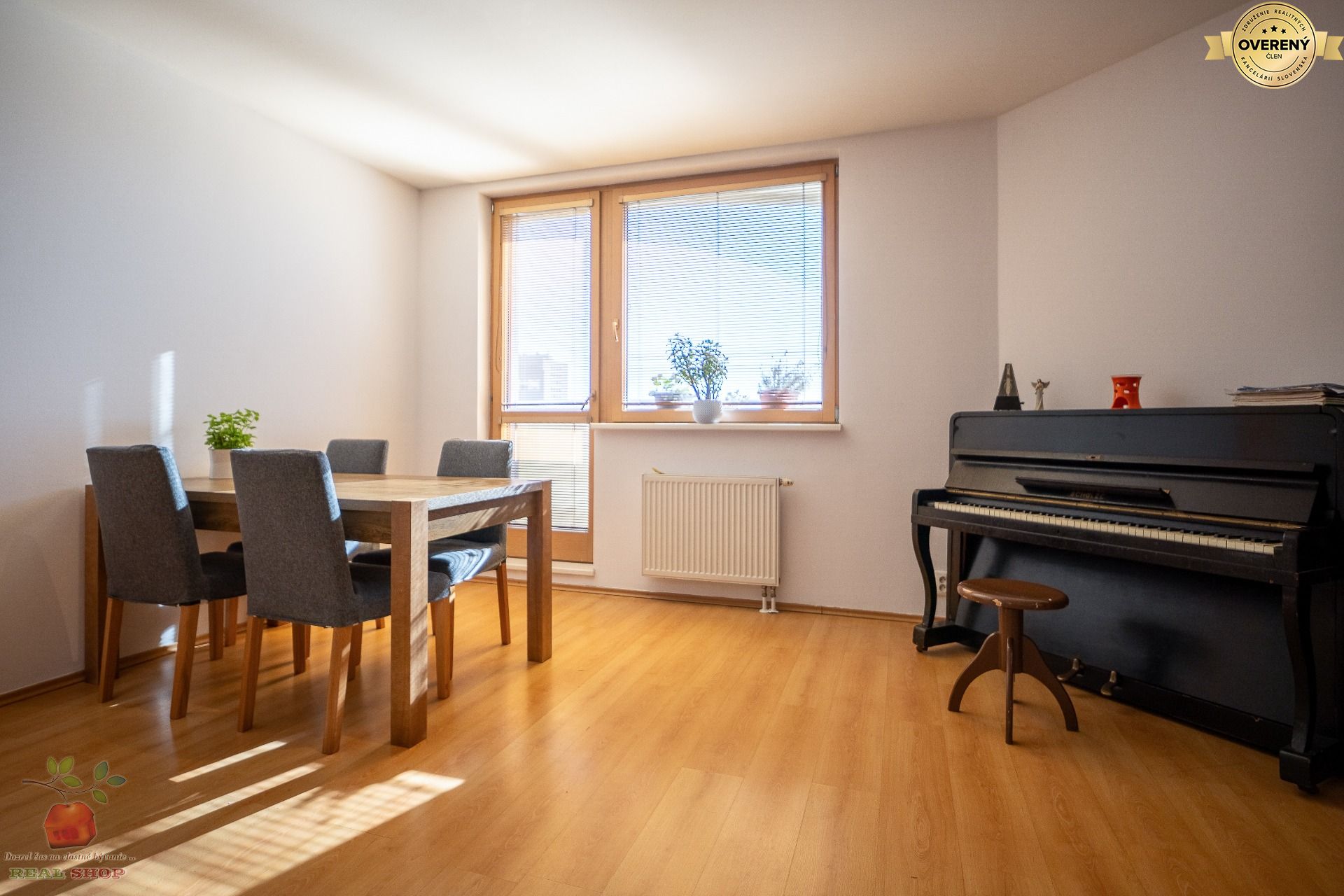 Veľkometrážny slnečný 3-izbový byt s balkónom a garážou – foto 9