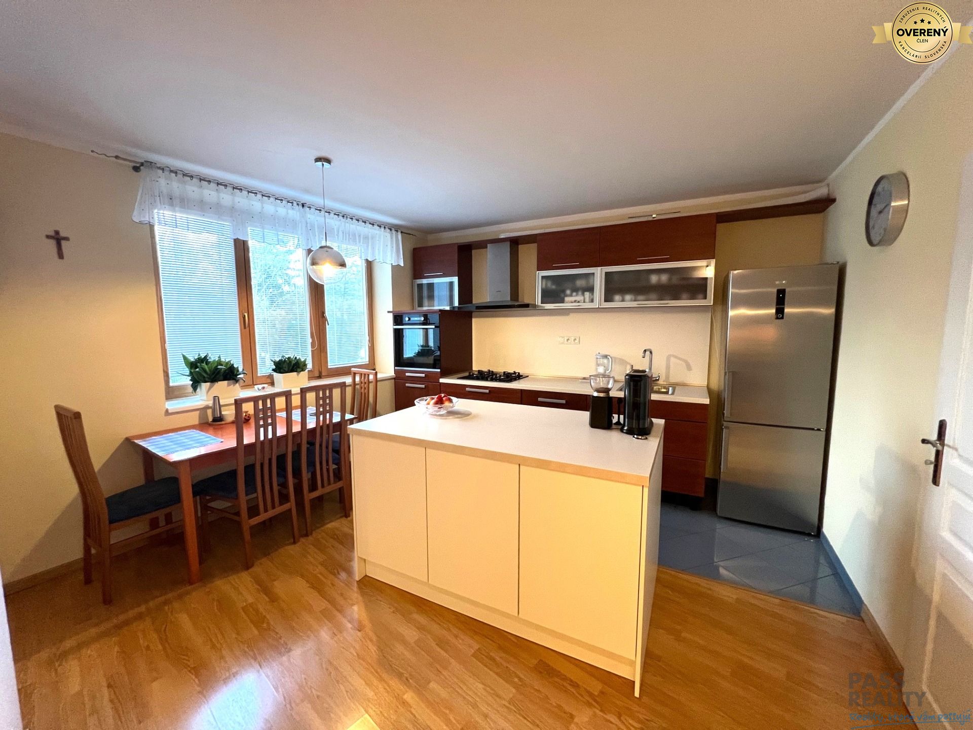 Výnimočný 4‑izb. byt pri železnej studničke /136,61 m²/ balkón/ garáž – foto 4