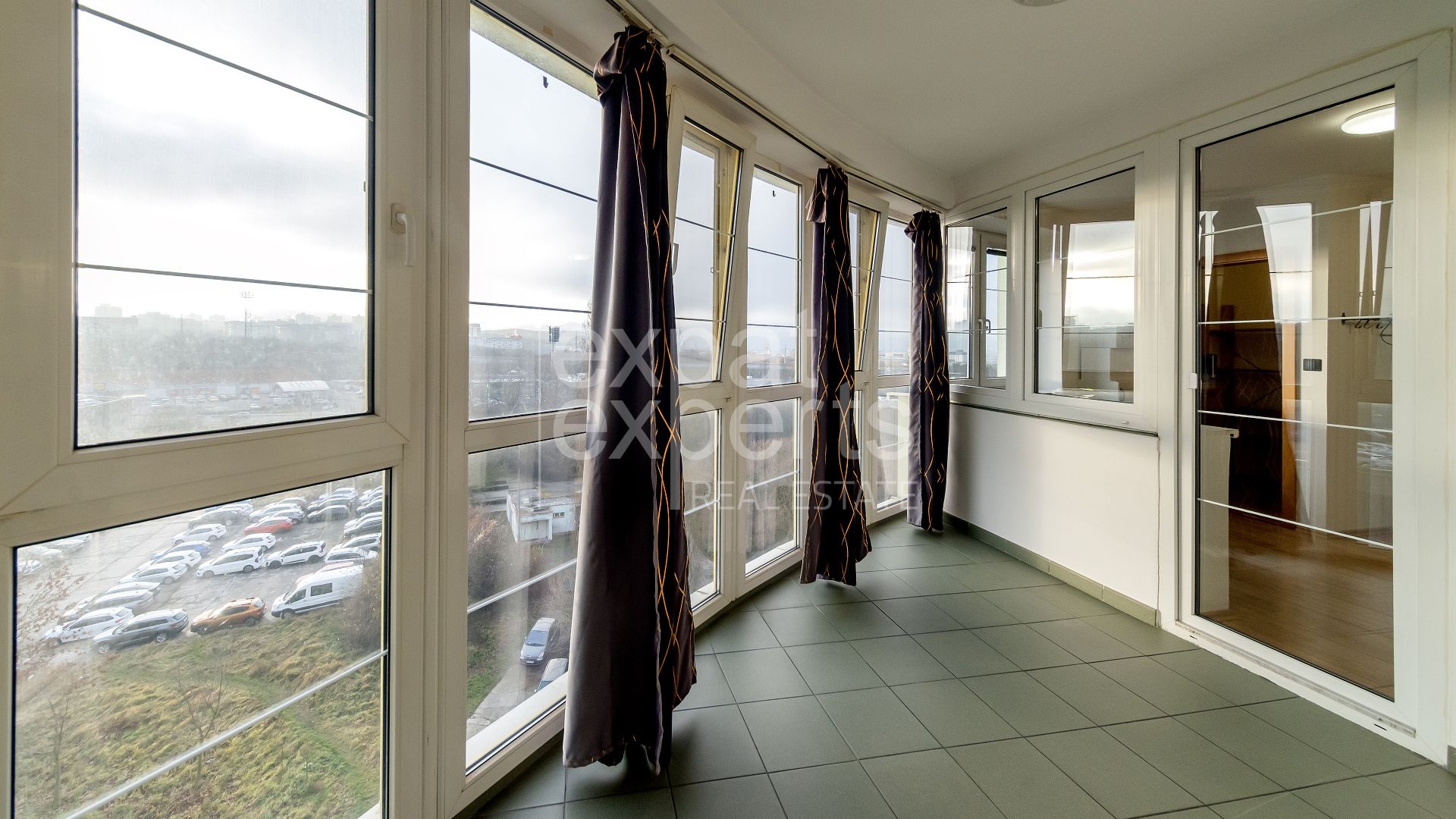 Veľkorysý, príjemný 3(4) izb. byt, 111m2, lodžia, terasa, parkovanie – foto 7