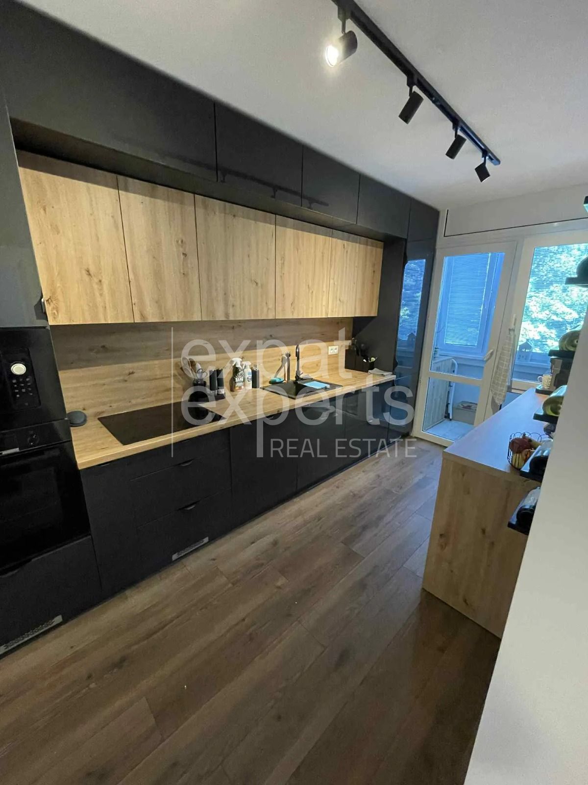 Moderný 3i byt 72m2, s klimatizáciou a lodžiou, príjemná lokalita – foto 5