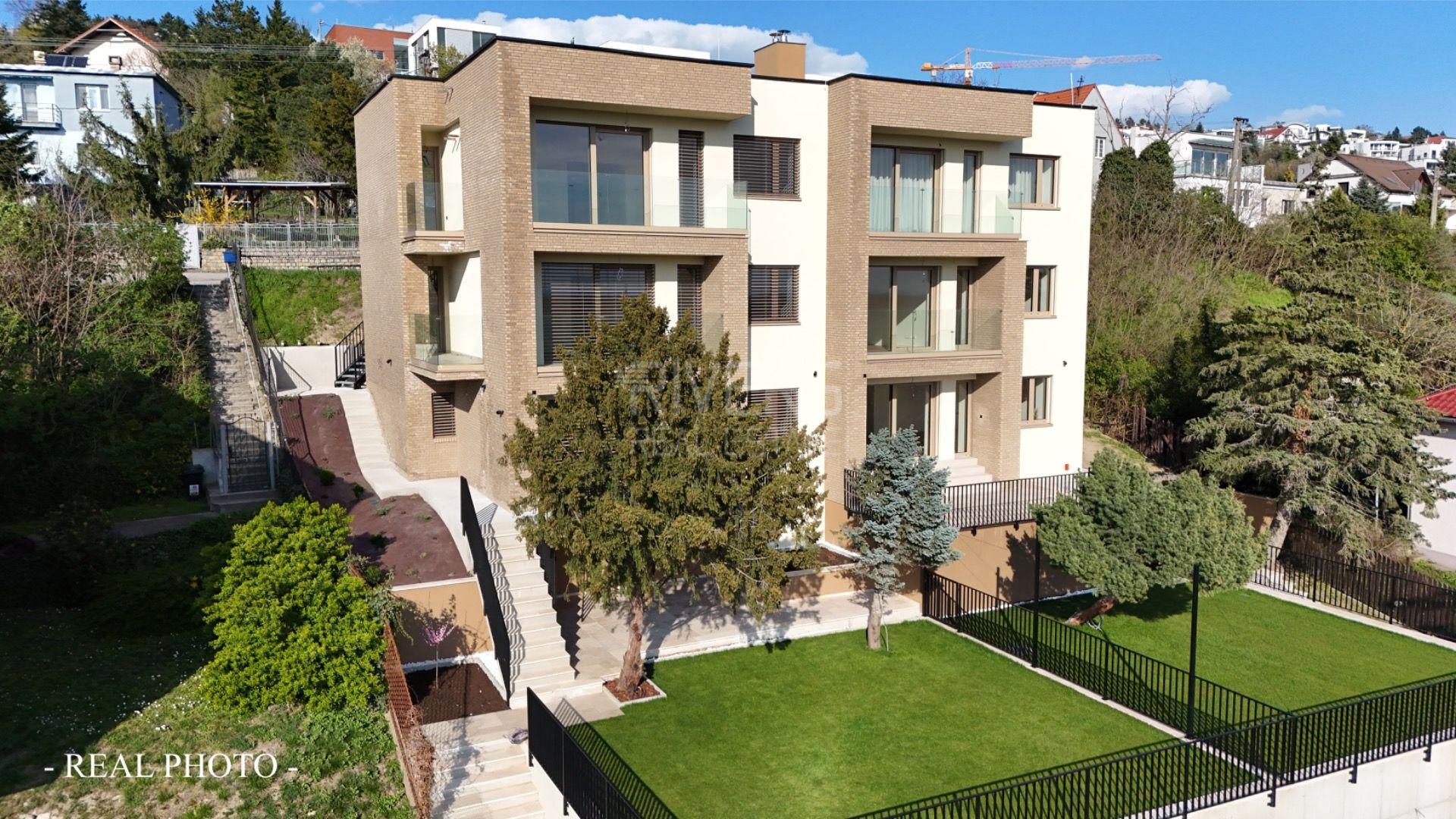 Inteligentný dom v centre mesta – Villa A – foto 10