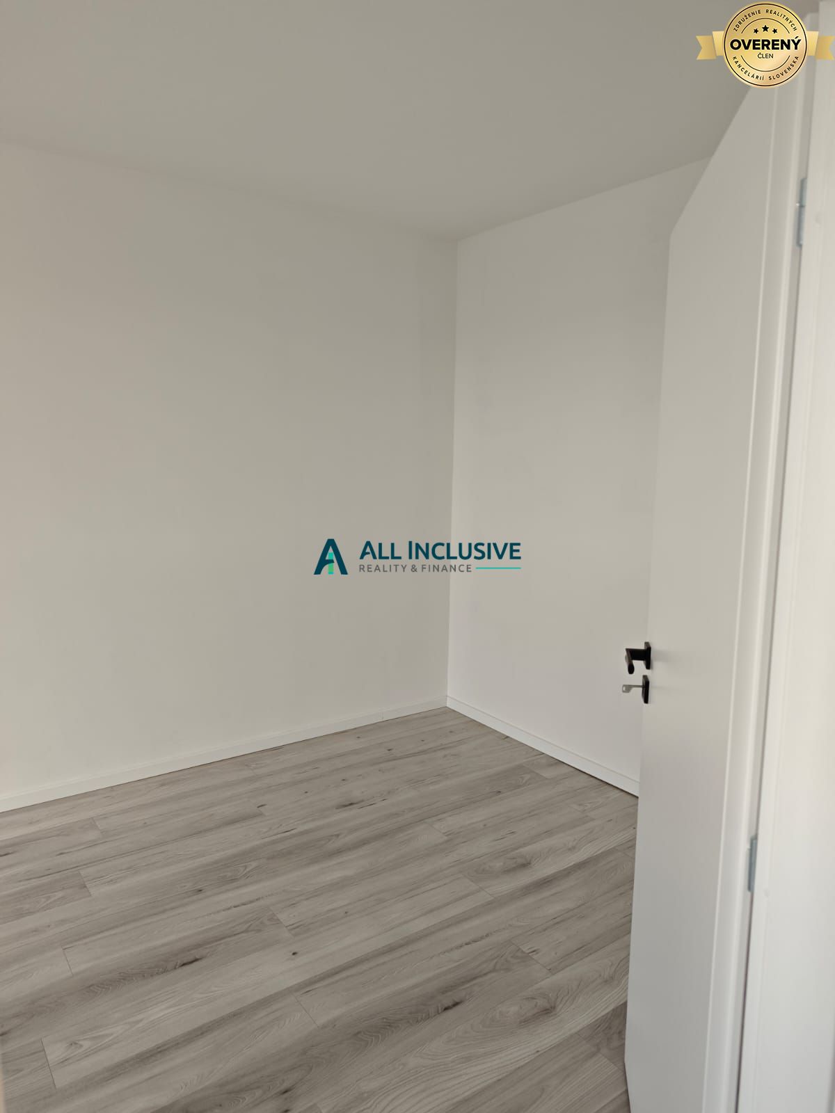 Na predaj 4i byt, prerobený na dva 2i, vhodný aj ako investícia – foto 8