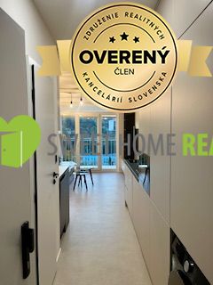 TOP! LUXURY Modern fully furnished 1-bedroom apartmen Košice- Terasa – foto 10