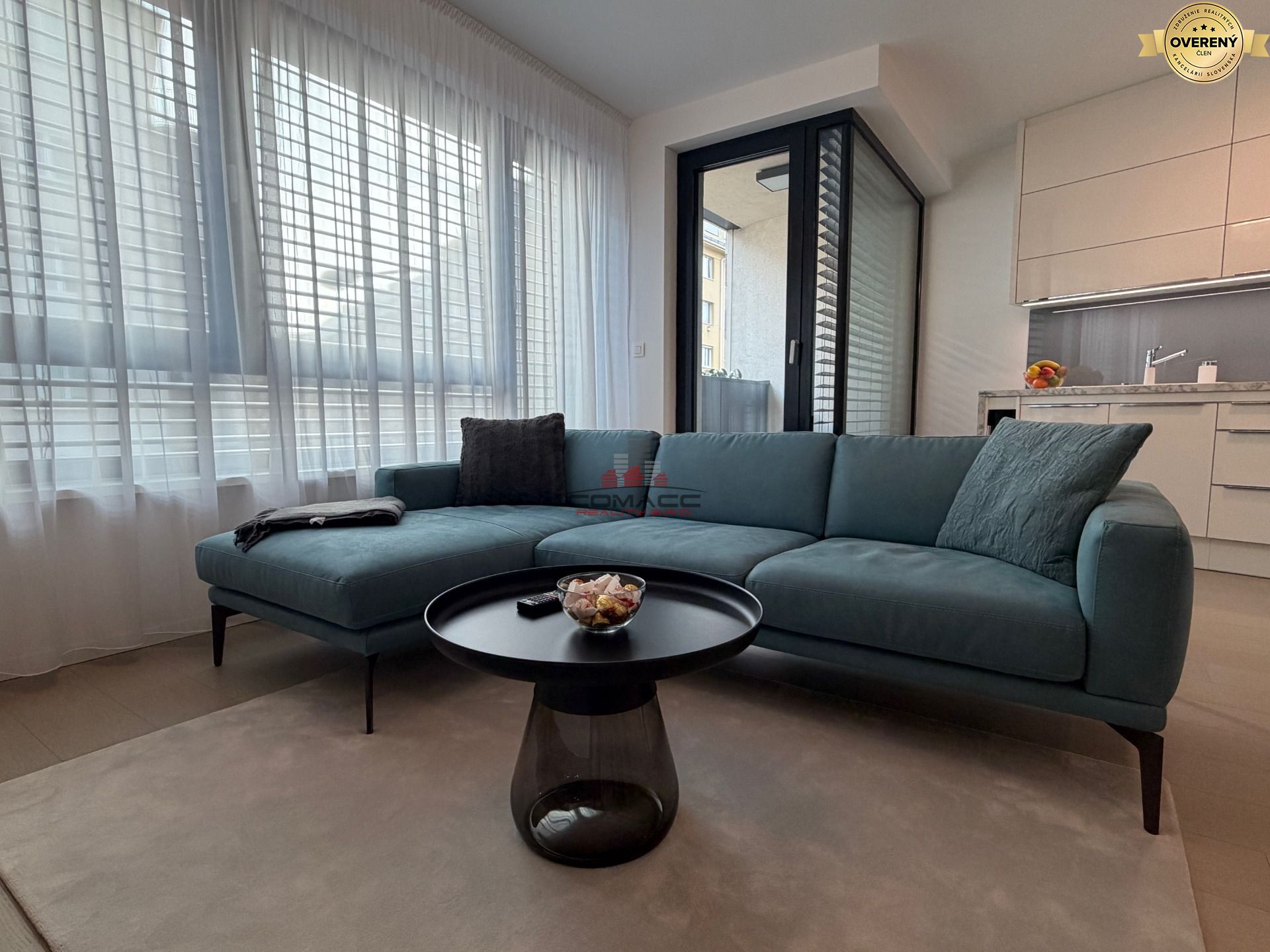 Prenájom lux. 2 iz bytu Rezidencia Blumental – foto 2