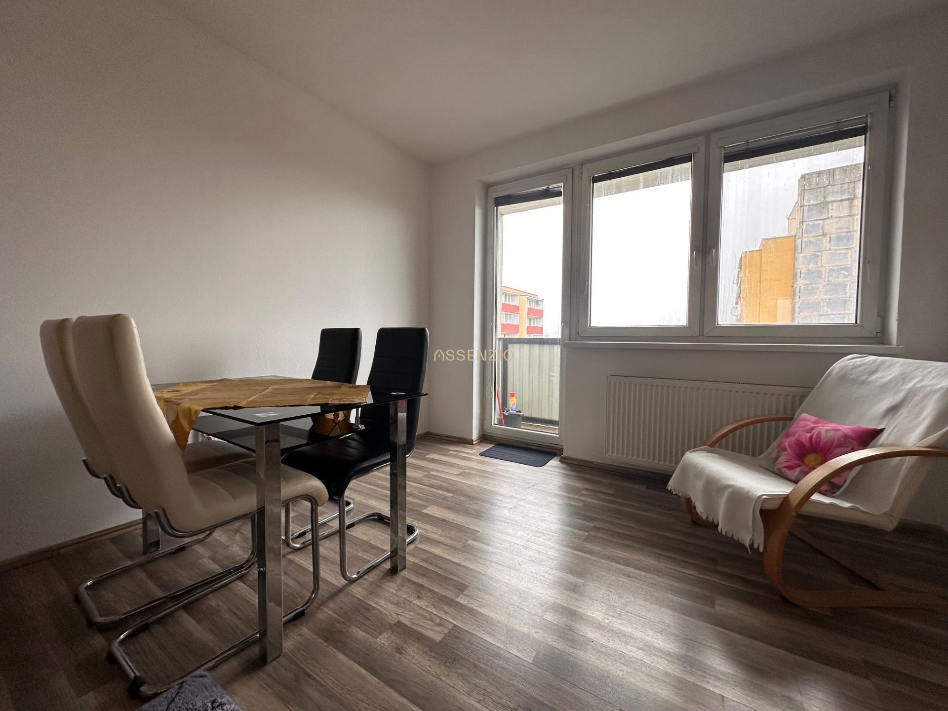 PREDAJ | 3 izbový byt s veľkou loggiou – Banšelova, Ružinov – foto 6