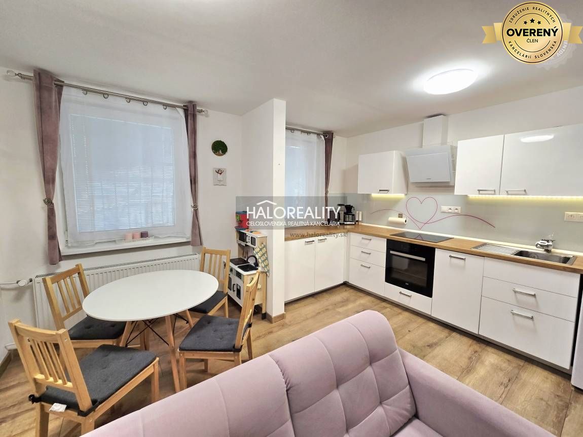 REZERVOVANÉ - Predaj, trojizbový byt Bratislava Dúbr... – foto 3