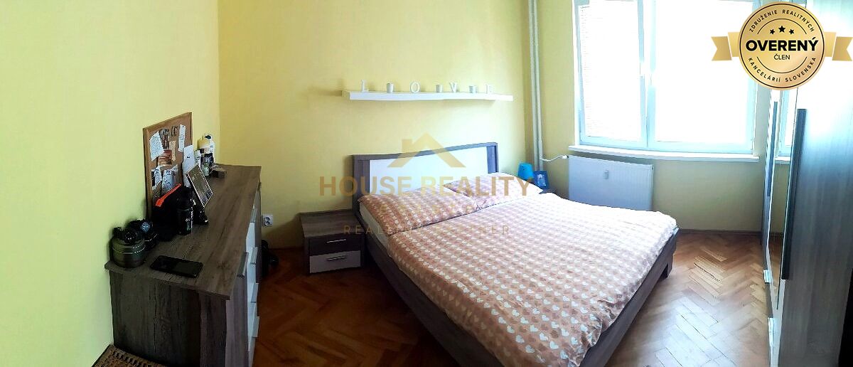 Prenájom 2 izbový byt, Rumančeková ulica, Bratislava II. Ružinov – foto 2