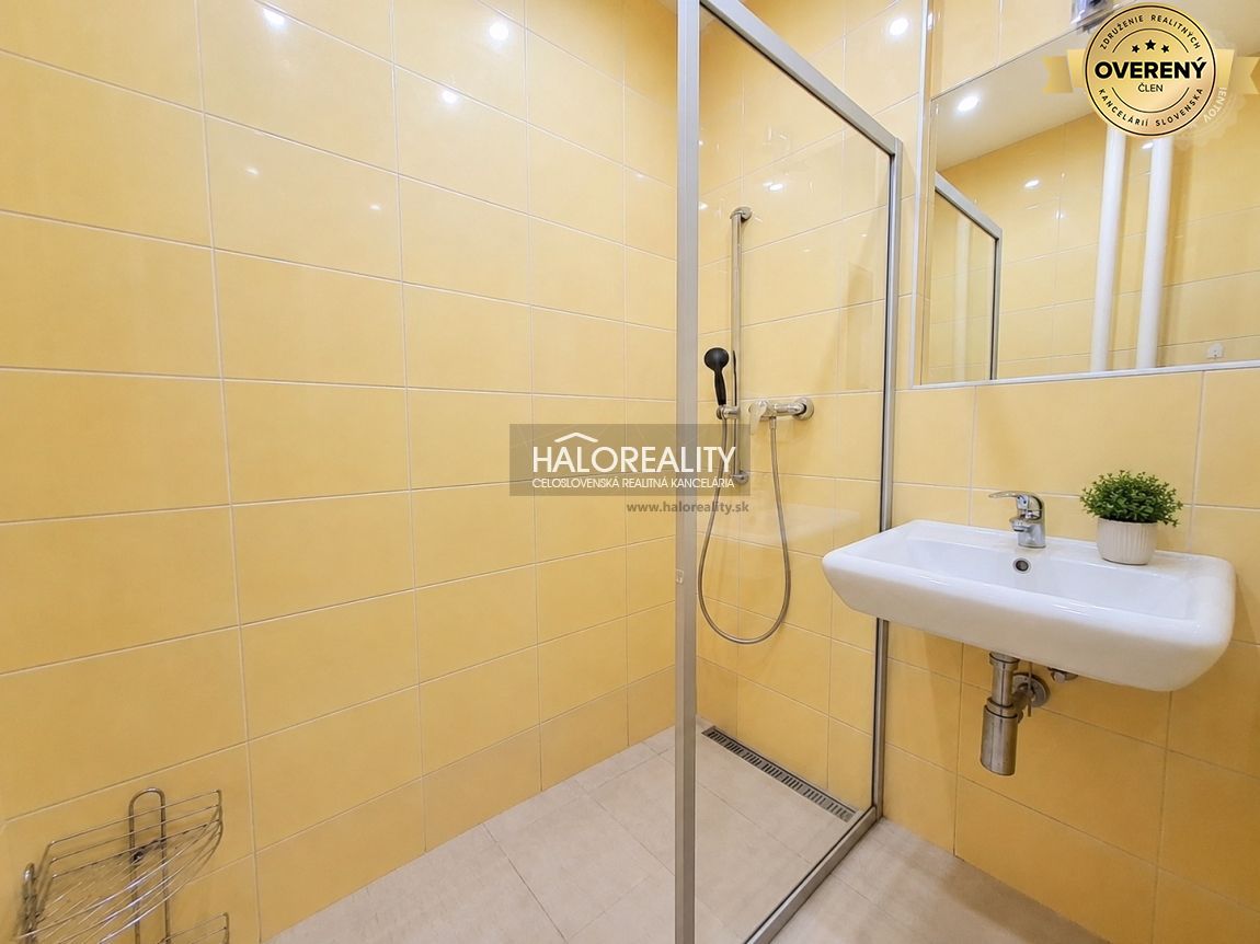 Prenájom, dvojizbový byt Bratislava Ružinov, Sklenár... – foto 9