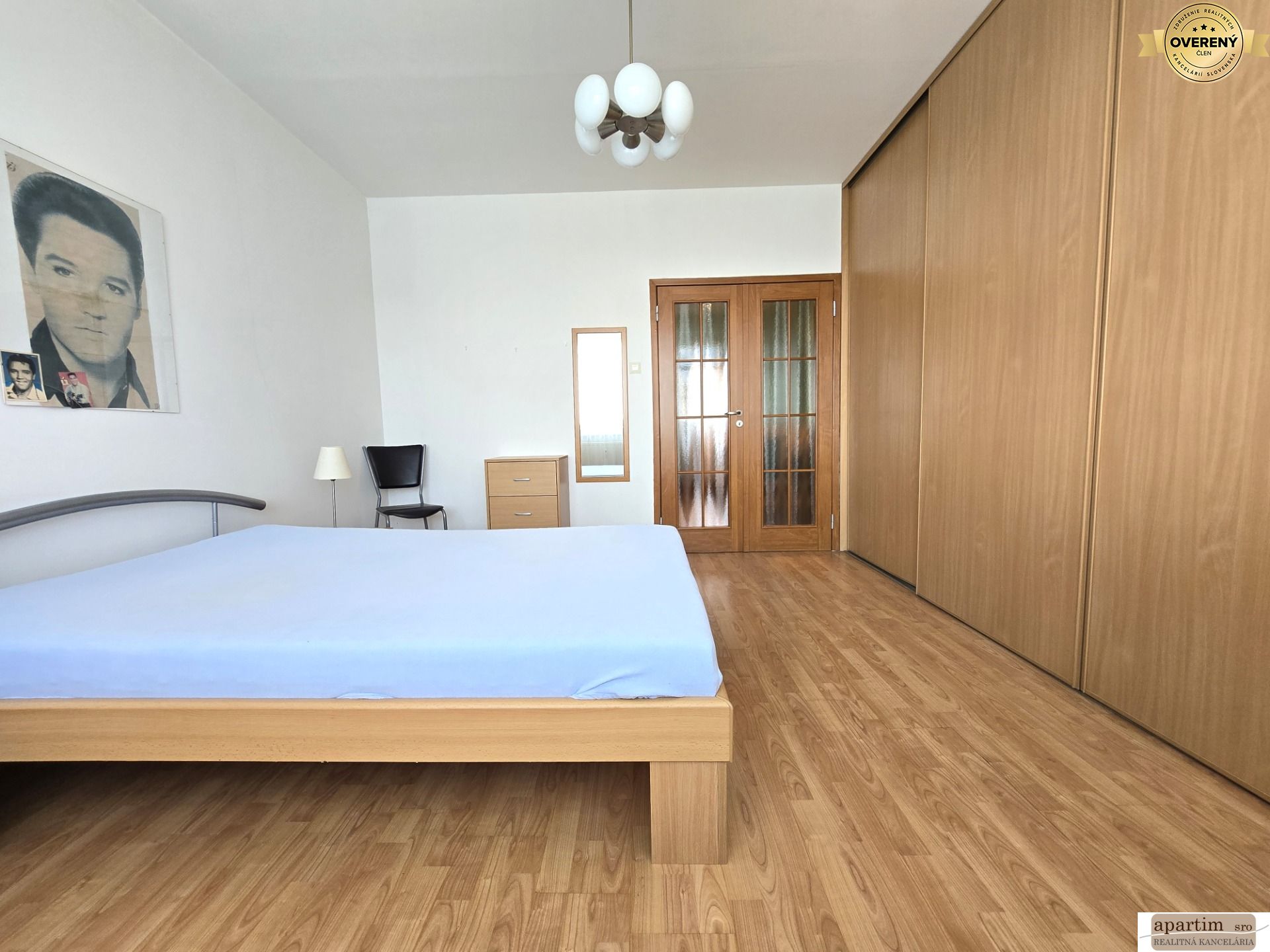 REZERVOVANÉ !! Priestranný 3 izb. byt na Nám.Hraničiarov – foto 8