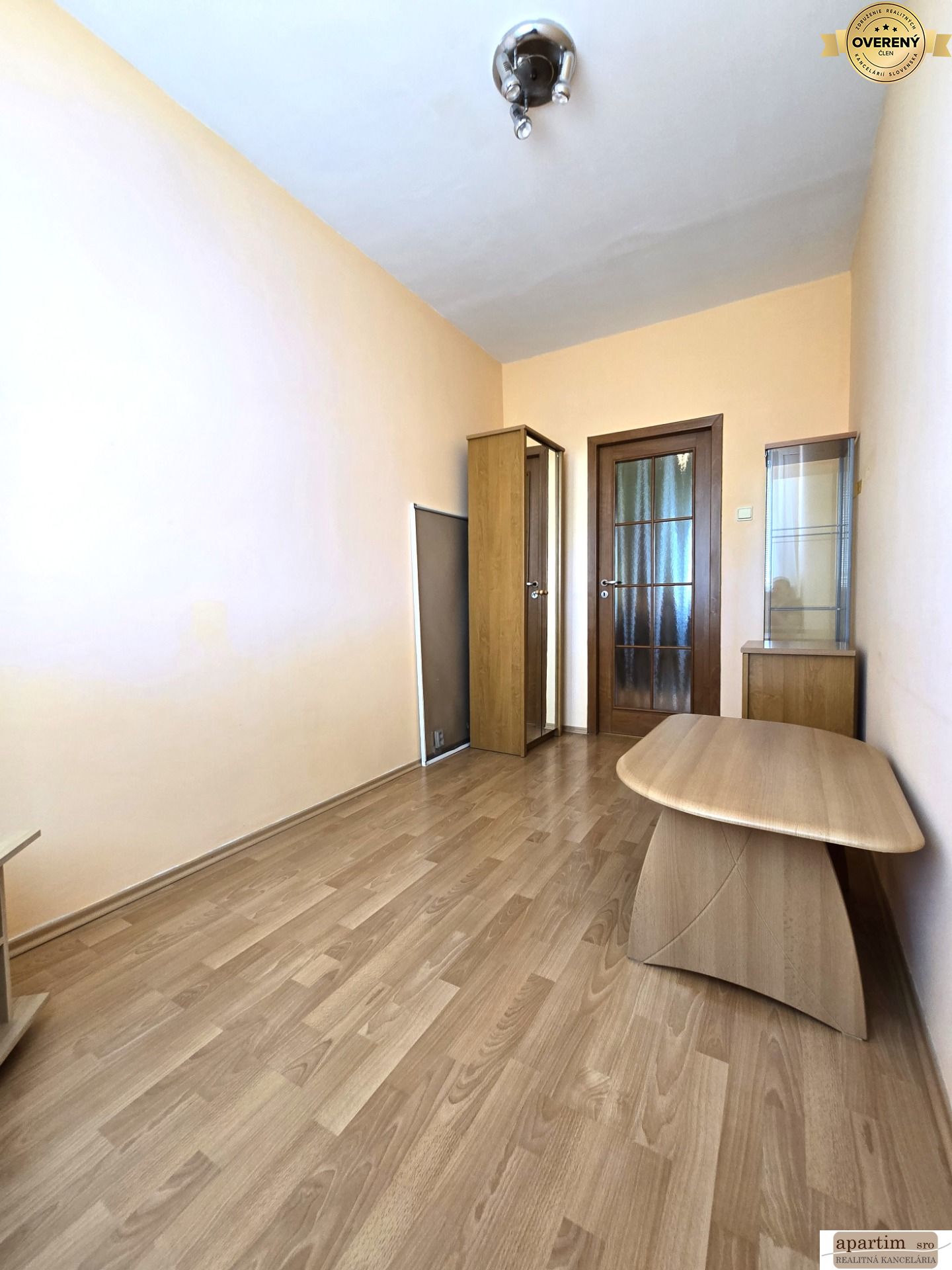 REZERVOVANÉ !! Priestranný 3 izb. byt na Nám.Hraničiarov – foto 10