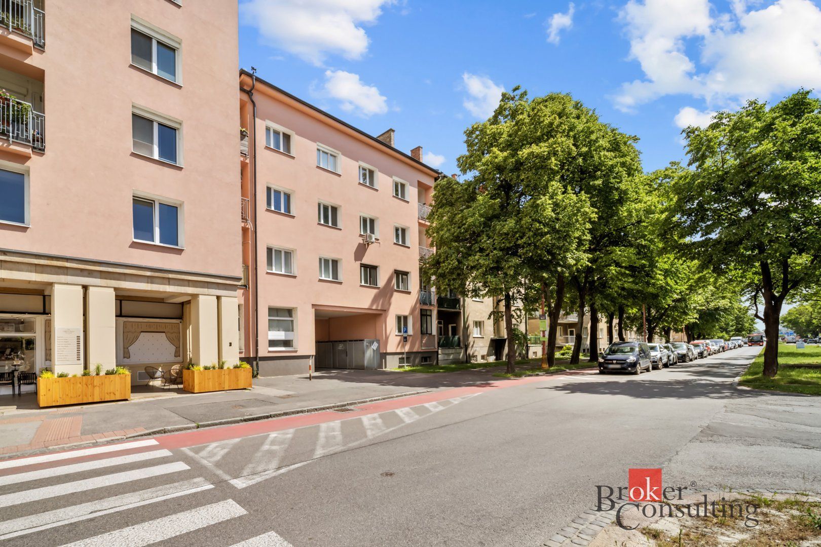 Veľkorysý 4 izbový byt na Dulovom námestí - Nivy, Bratislava – foto 4
