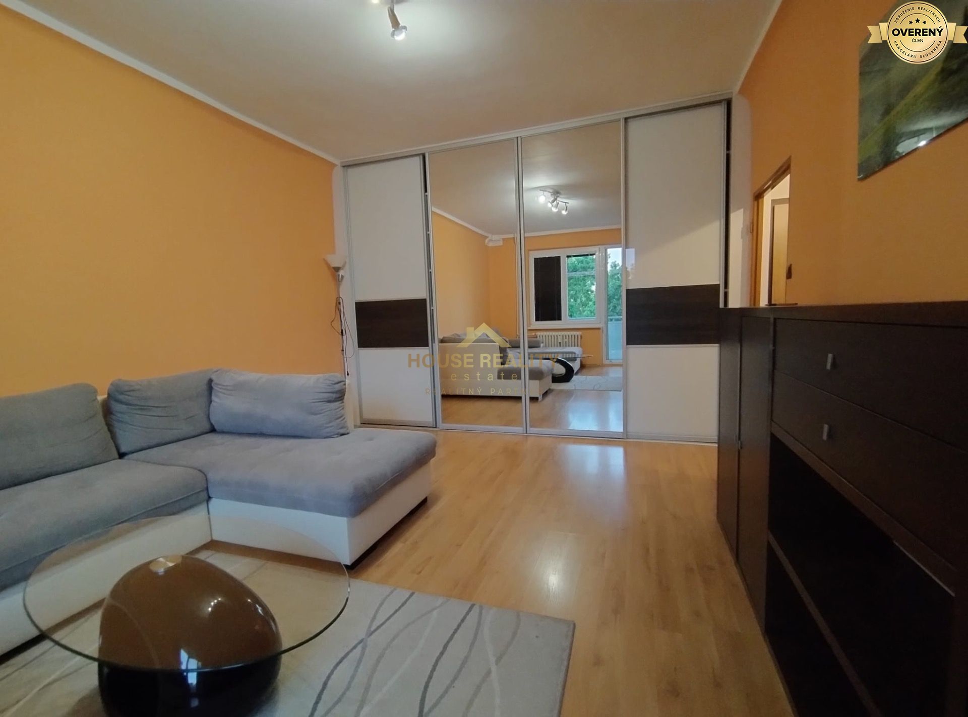 Prenájom pekný 1,5 izbový byt, Ostredková ulica, Bratislava II Ružinov – foto 3