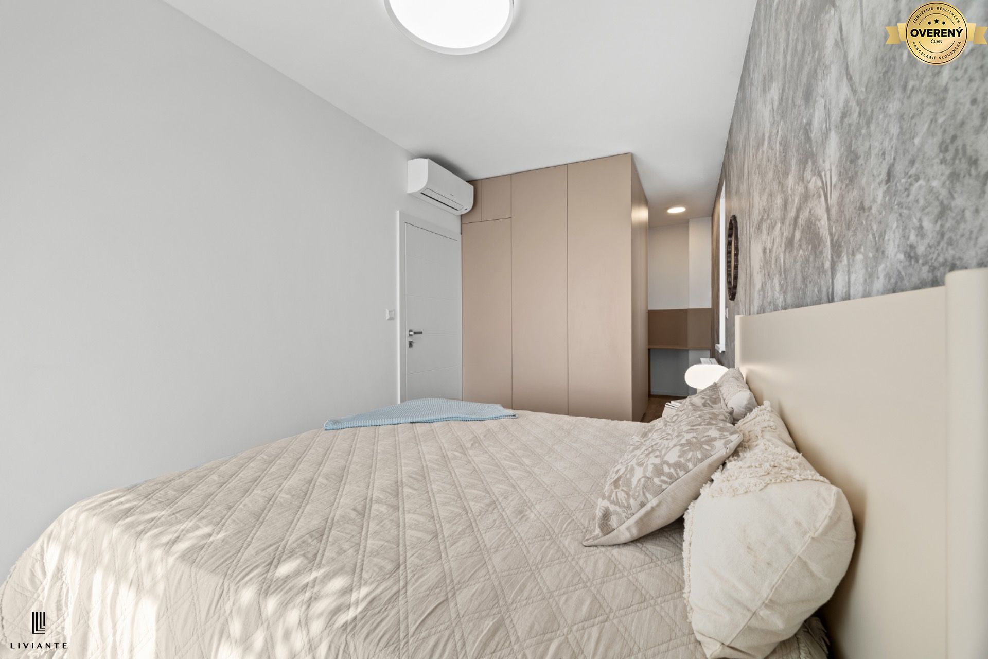 PRENÁJOM – dizajnový 2i byt, balkón, parking, bazén, fitness, Agáty – foto 10