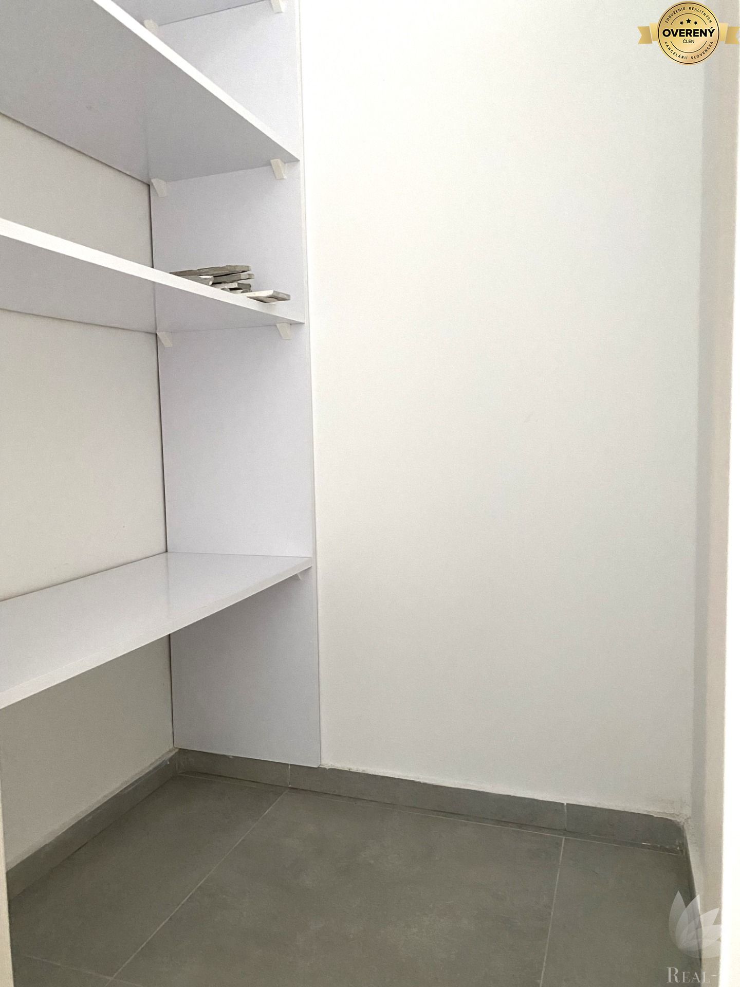 Real-H ponúka predaj 3 izbového bytu BA I Staré Mesto Medená ulica – foto 10