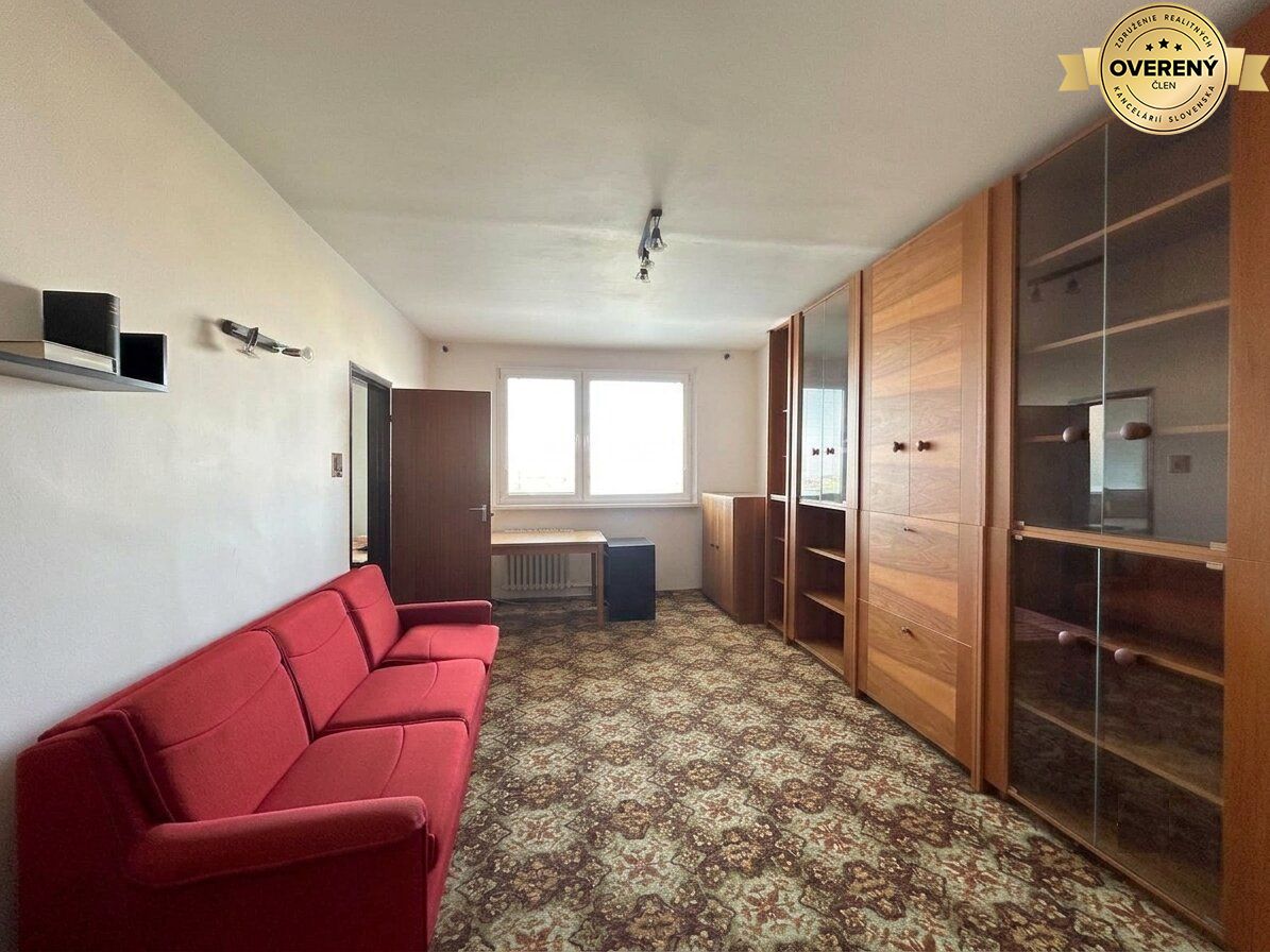 I Na predaj 4i byt + GARÁŽ, ulica Slatinská 2, Vrakuňa – foto 9