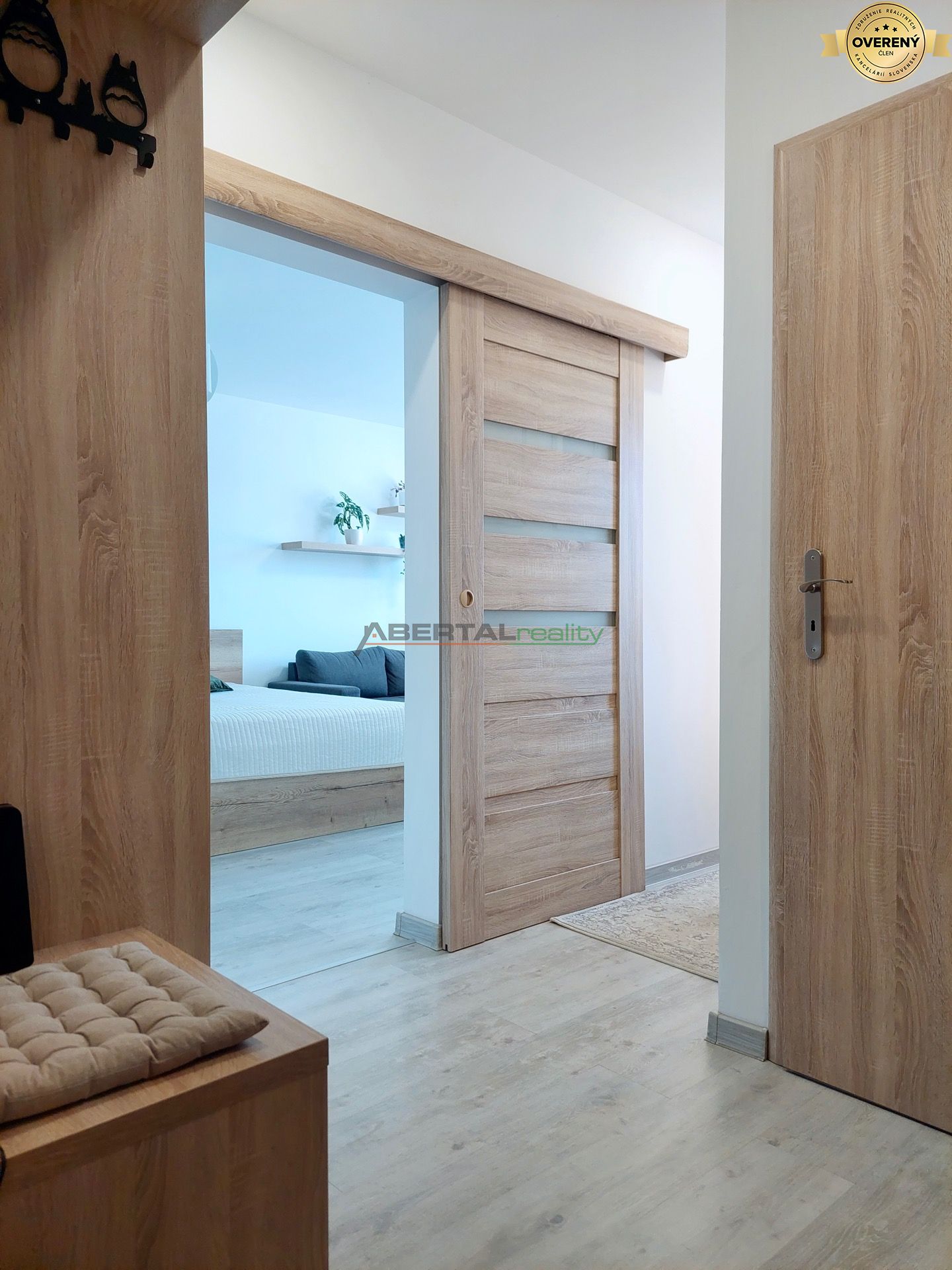 1 izbový zariadený, s pivnicou, tichá lokalita, Žarnovická - Rača – foto 9
