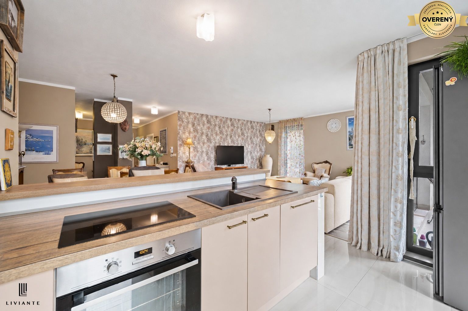 Prémiový 3i byt s terasou a 2 park. státiami-Hradný kopec – foto 6