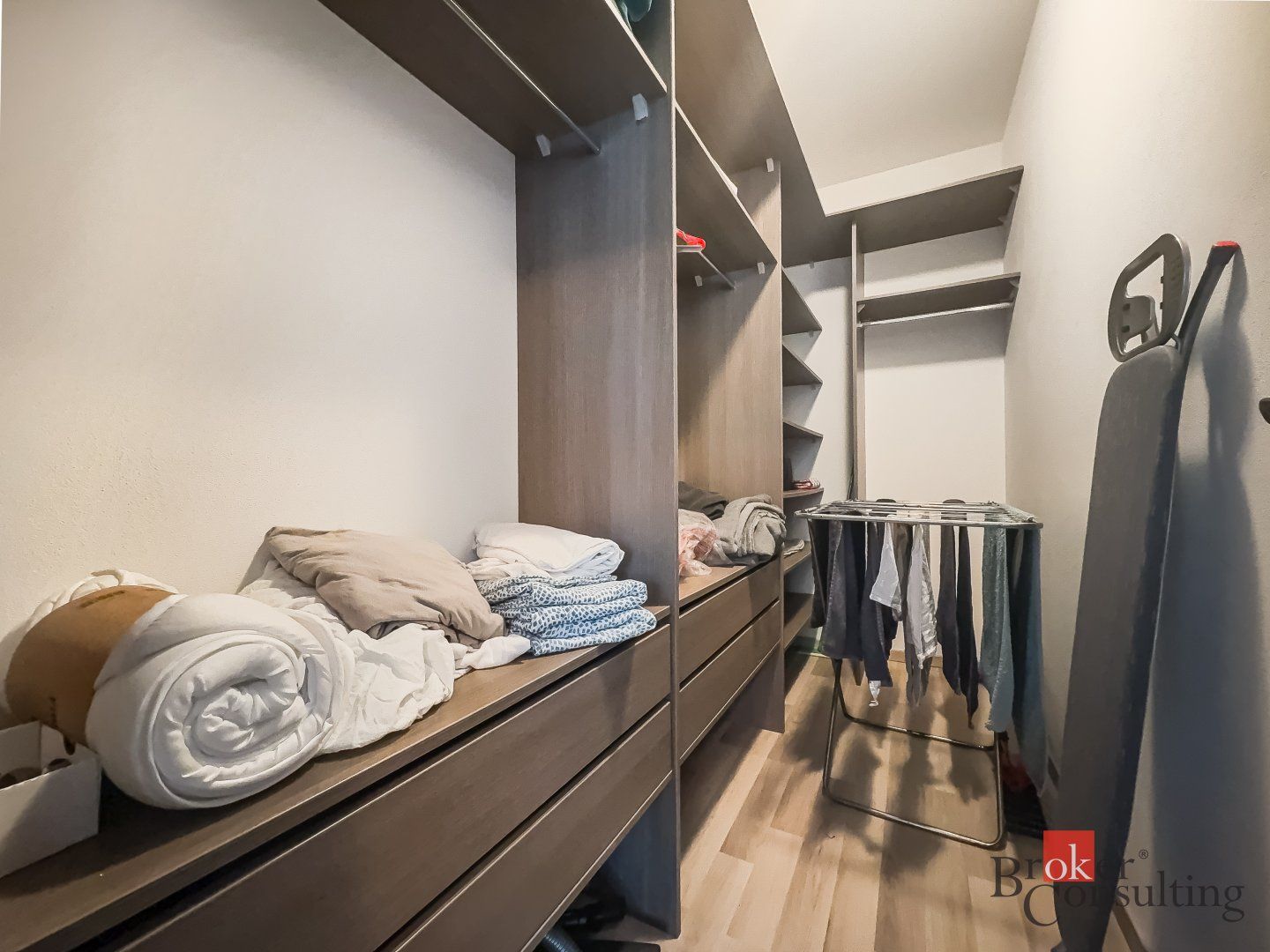 Moderný 2-izbový byt s terasou pri Železnej studničke – foto 10