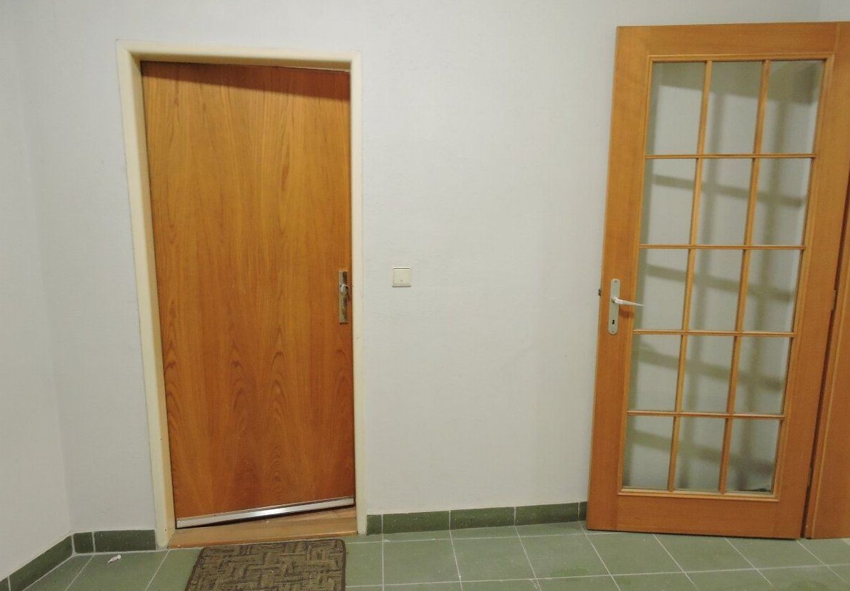 2- izbový pod Hradom, ulica Mikulášska – foto 3
