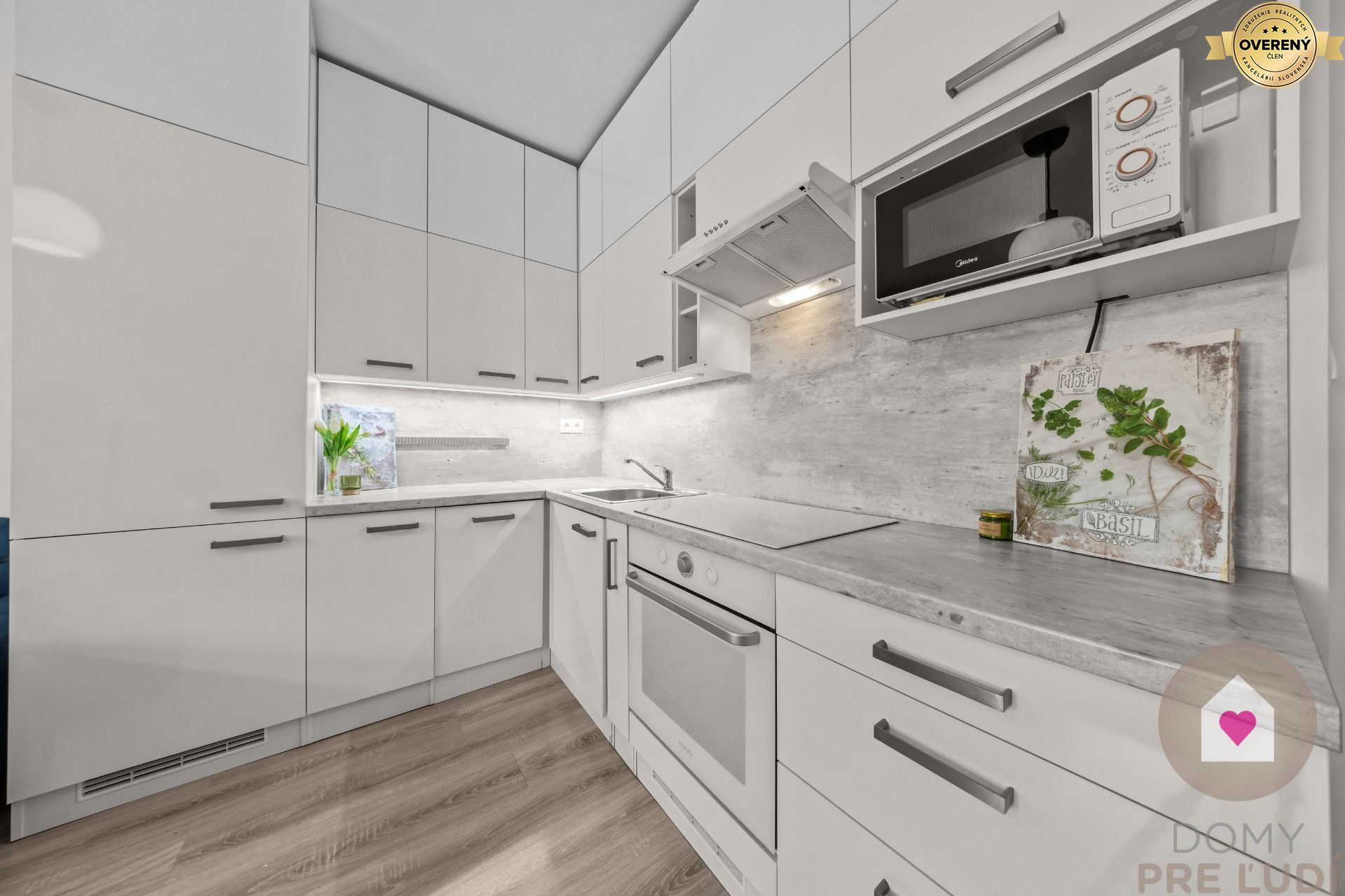 BA I-Prenájom moderného 3i bytu v tehlovej stavbe-Cintorínska ul. – foto 5