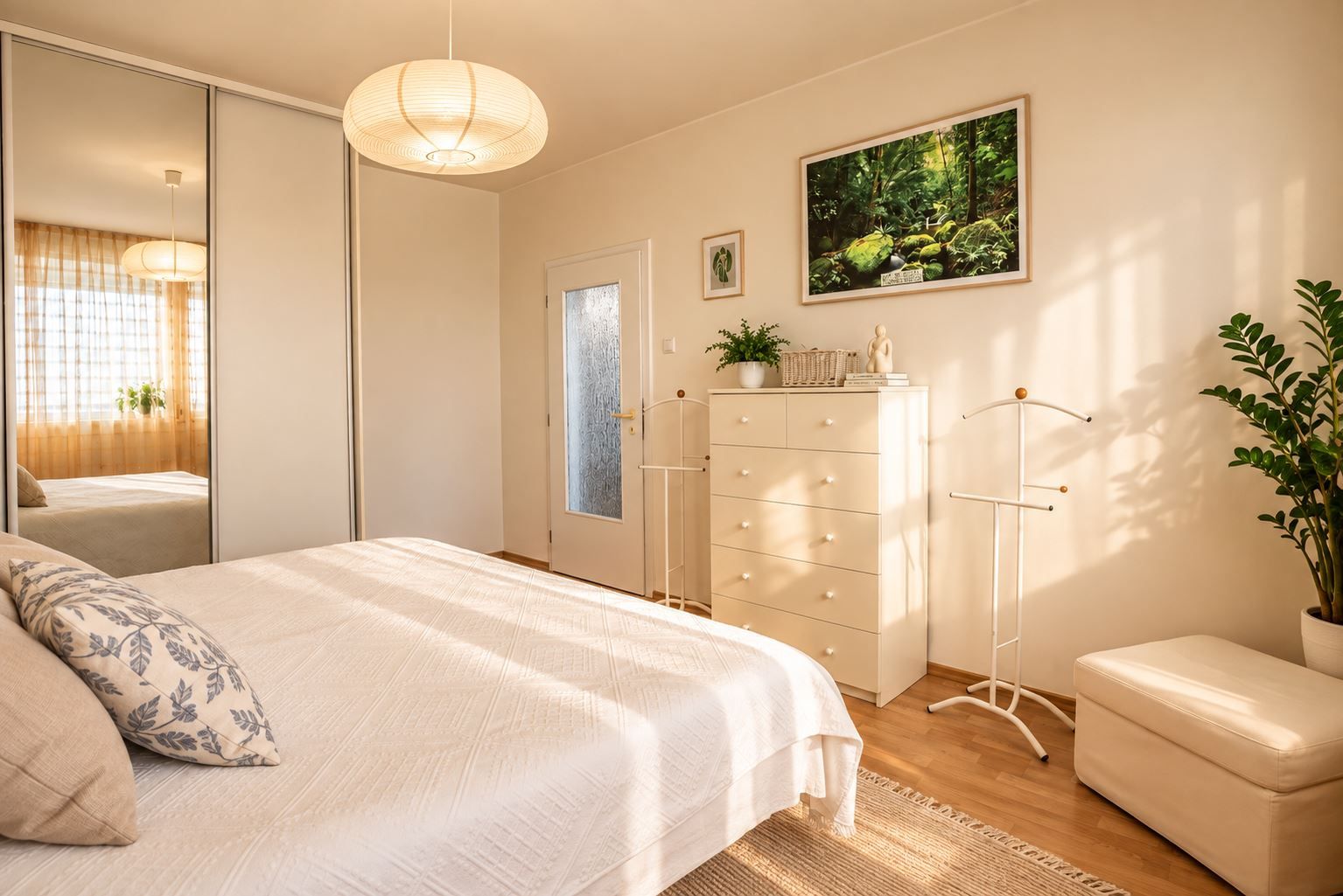 Na prenájom priestranný 3-izbový byt s lodžiou, 101 m², od 10 / 2026 – foto 5
