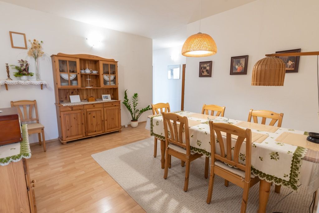 Na prenájom priestranný 3-izbový byt s lodžiou, 101 m², od 10 / 2026 – foto 8