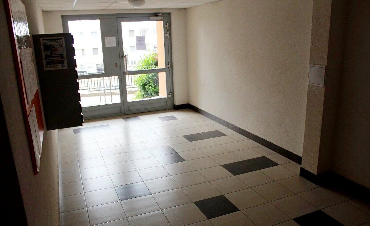 3- izbový byt na ulici Hany Meličkovej – foto 3