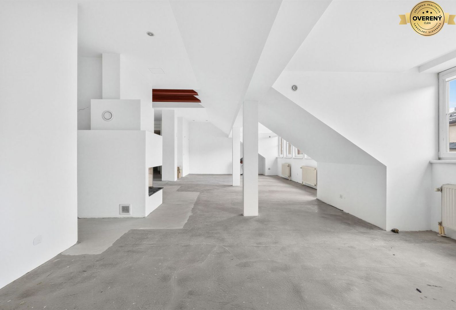 339 m² | MEDENÁ | STARÉ MESTO – foto 9