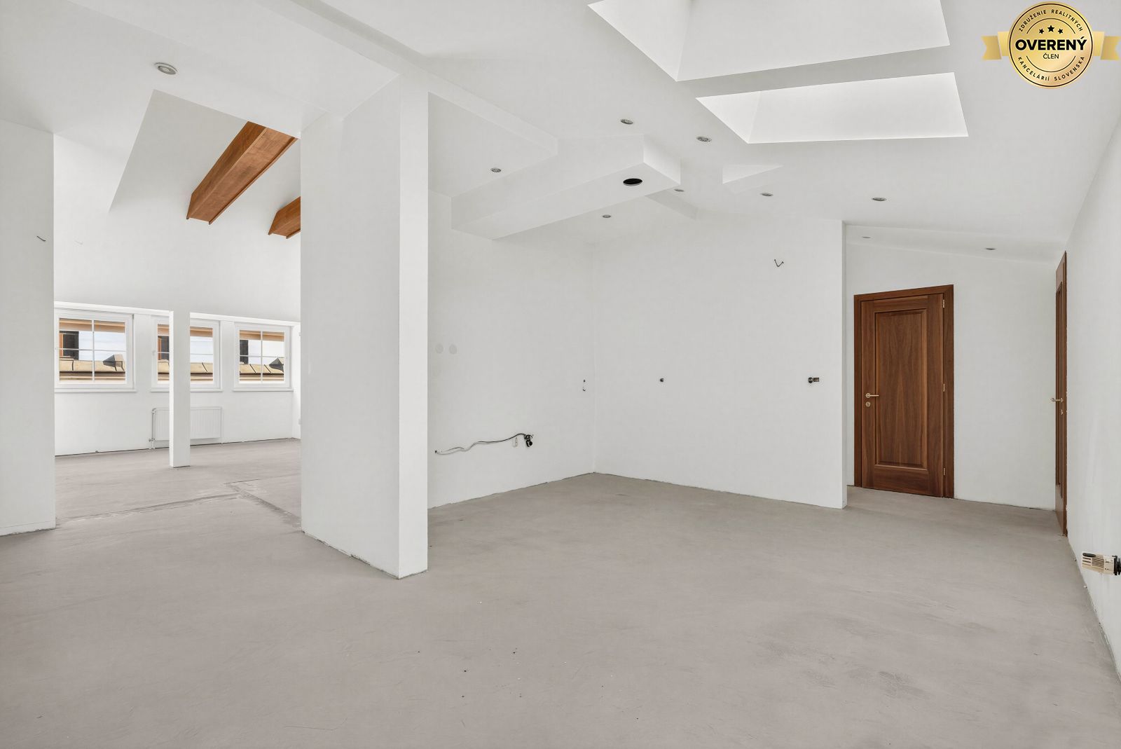 339 m² | MEDENÁ | STARÉ MESTO – foto 7