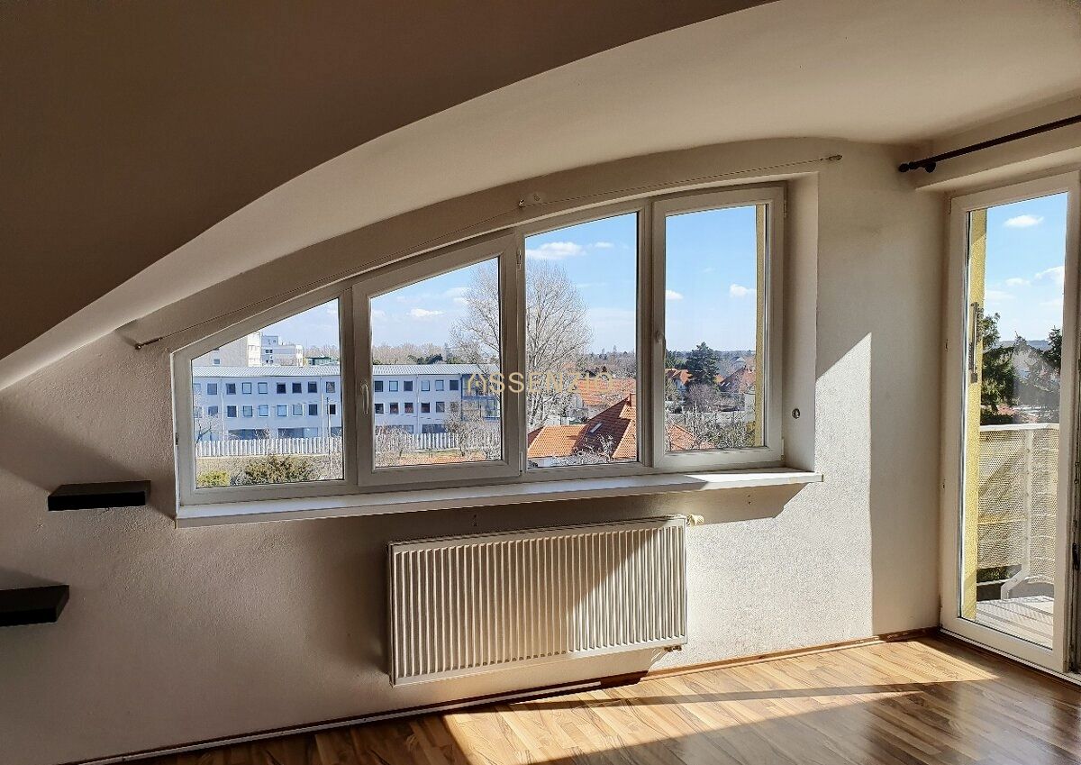 1-izbový byt s balkónom a garážovým státím | Ruzinov – foto 2
