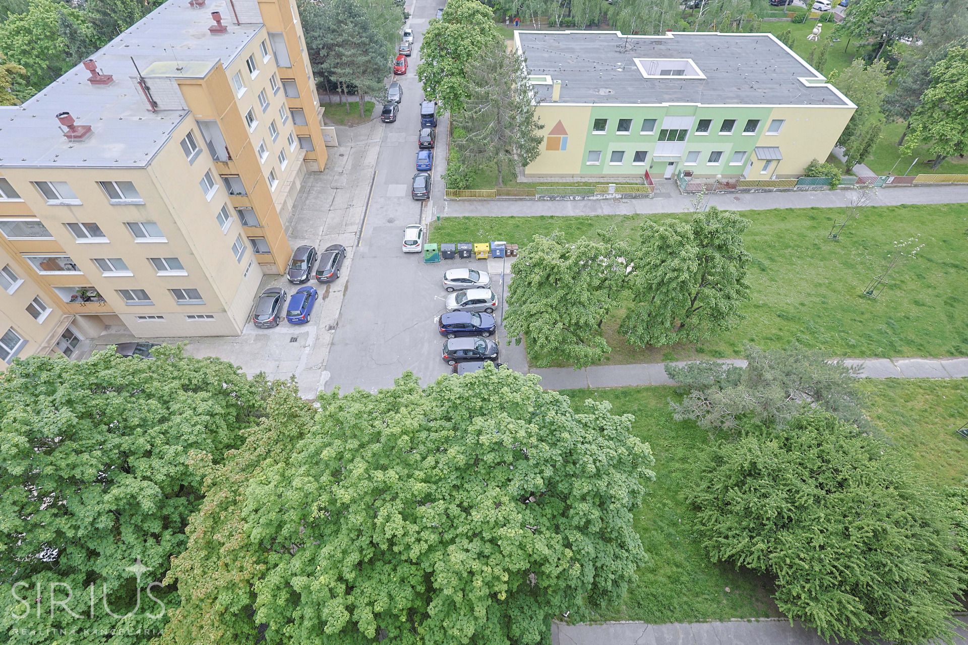 DROBNÉHO, 1-i byt, 33 m2 – POKOJNÝ výhľad na ZELEŇ, voľný od 1.9. – foto 7