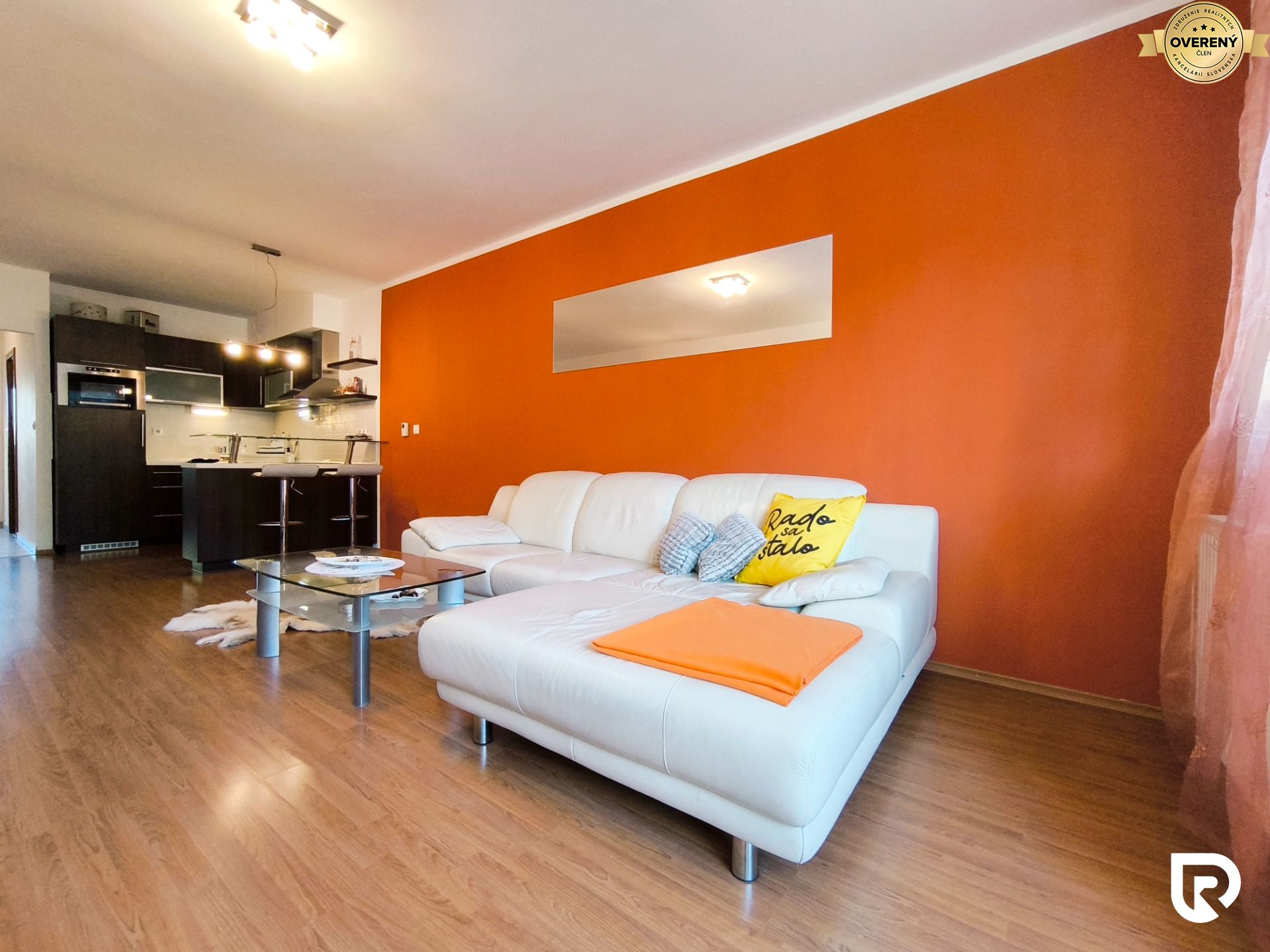 priestranný | 2i byt s balkónom | parkovaním | Koprivnická – foto 4