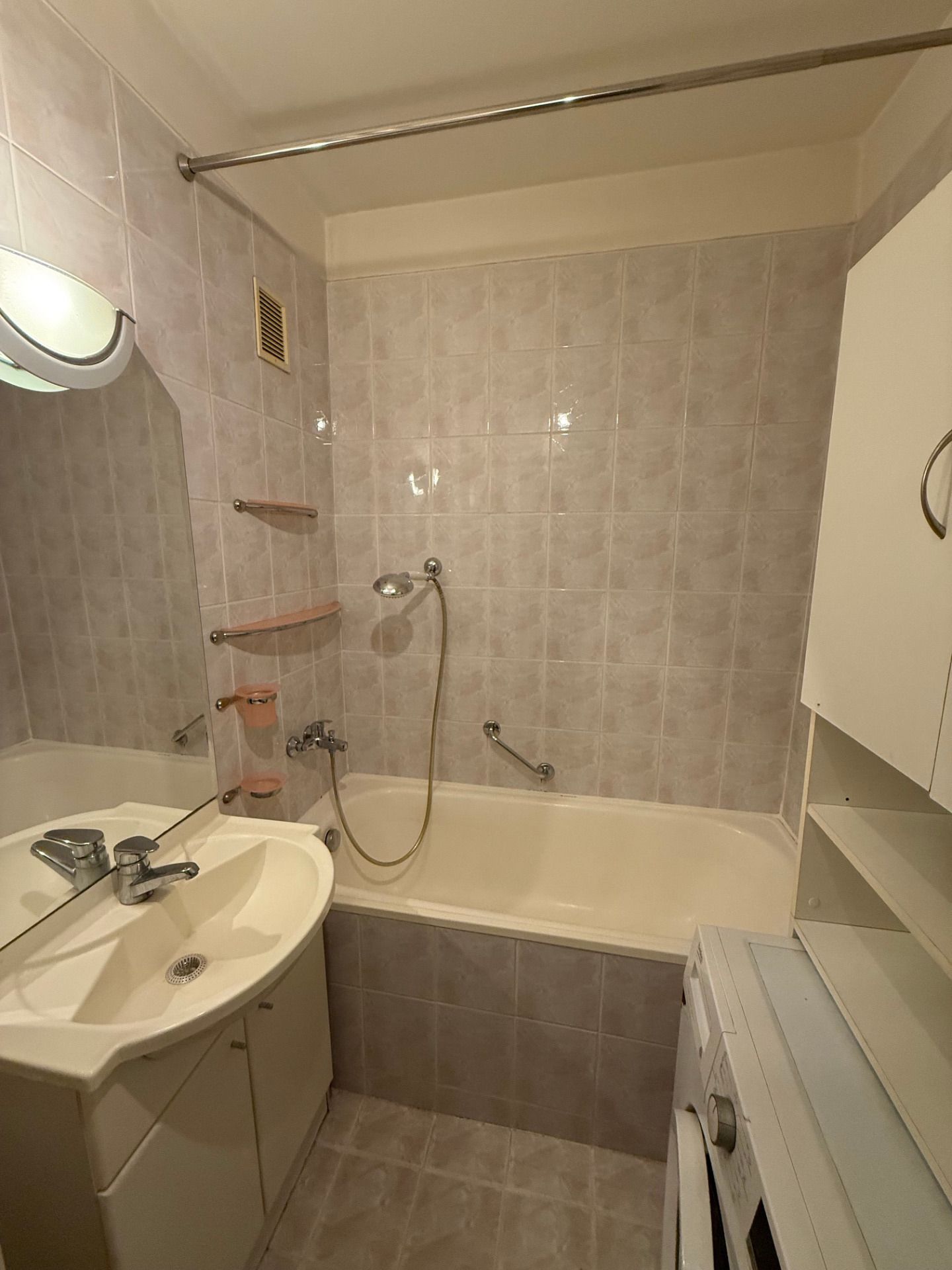 2-izbový byt, ulica Bodrocká, Podunajské Biskupice – foto 9