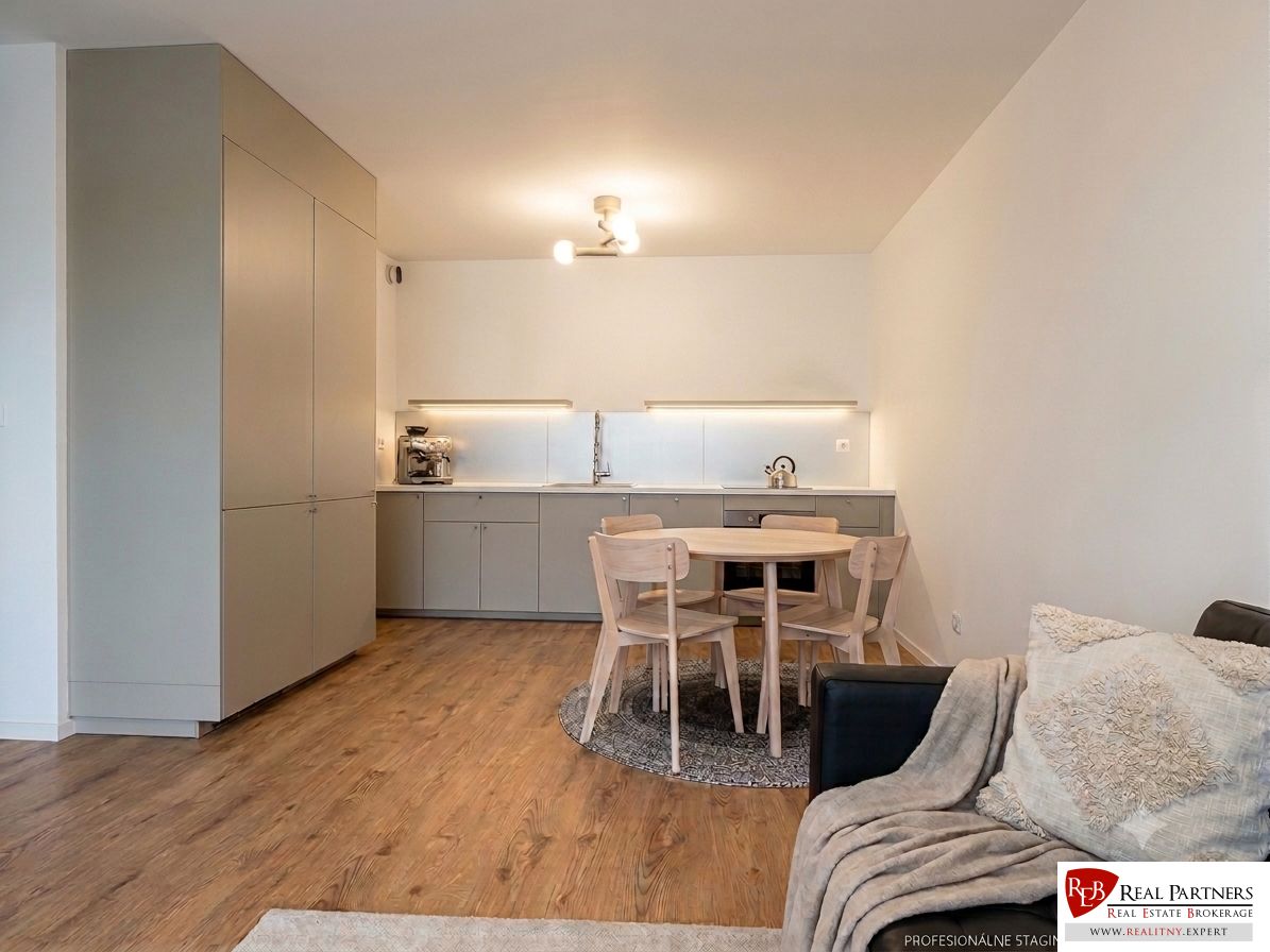 2izbový byt s predzáhradkou na prenájom Záhorská Bystrica – foto 3