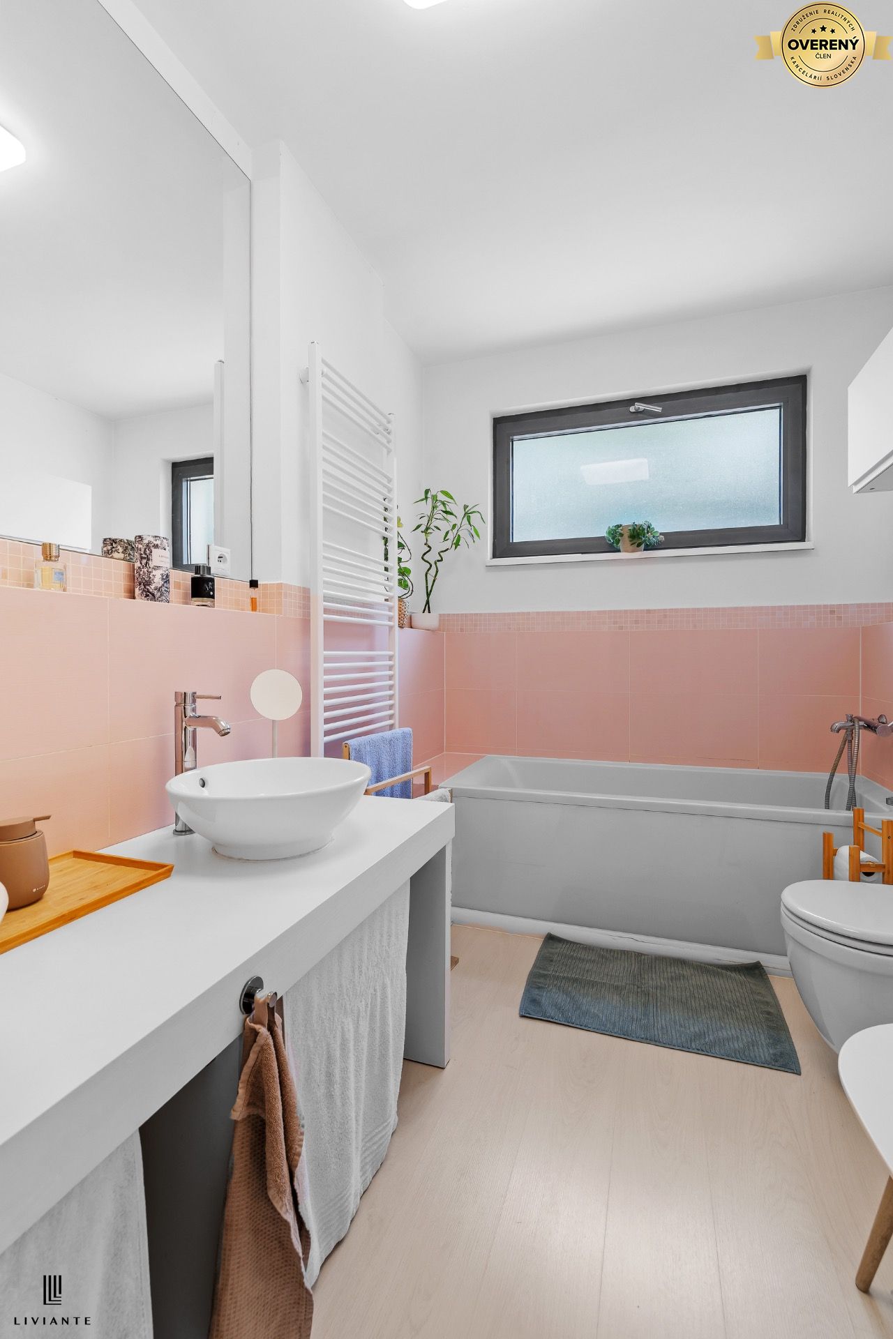 NA PREDAJ Rodinný 4i byt 119 m² s veľkou lodžiou v uzavretom areáli – foto 9