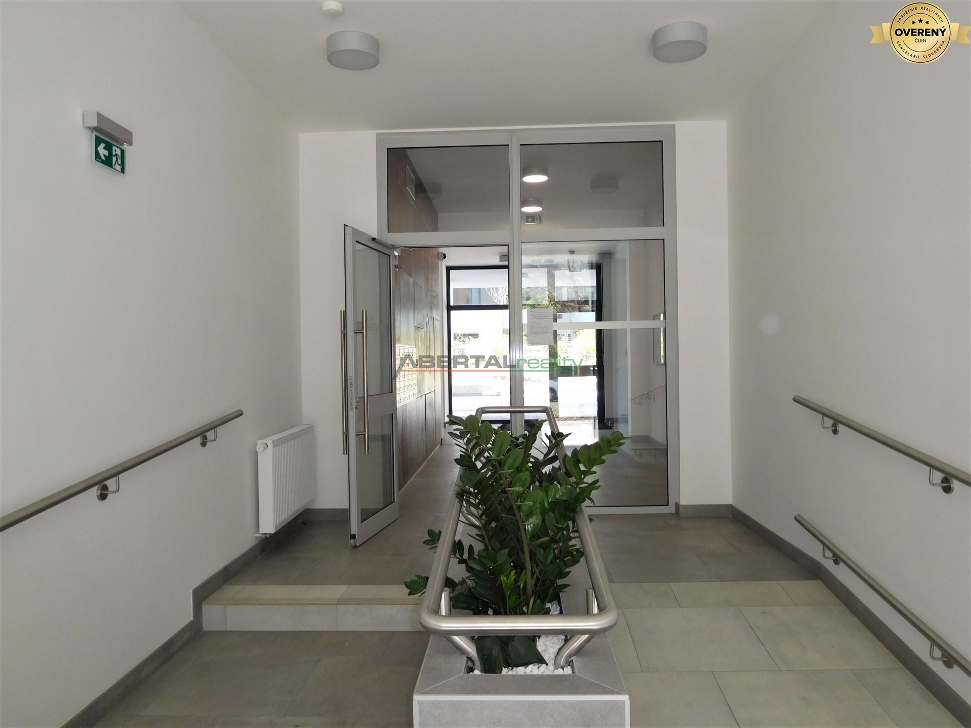 Prenájom 2‑izbový byt, balkón, parking, novostavba, Blumentálska BA – foto 10