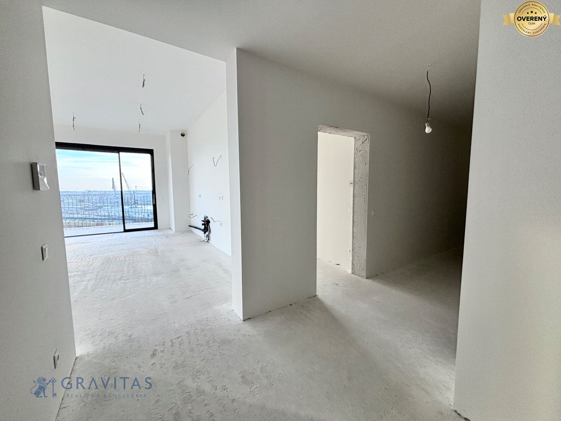 4izb. veľkometrážny ateliér | Prístavná ulica – foto 8
