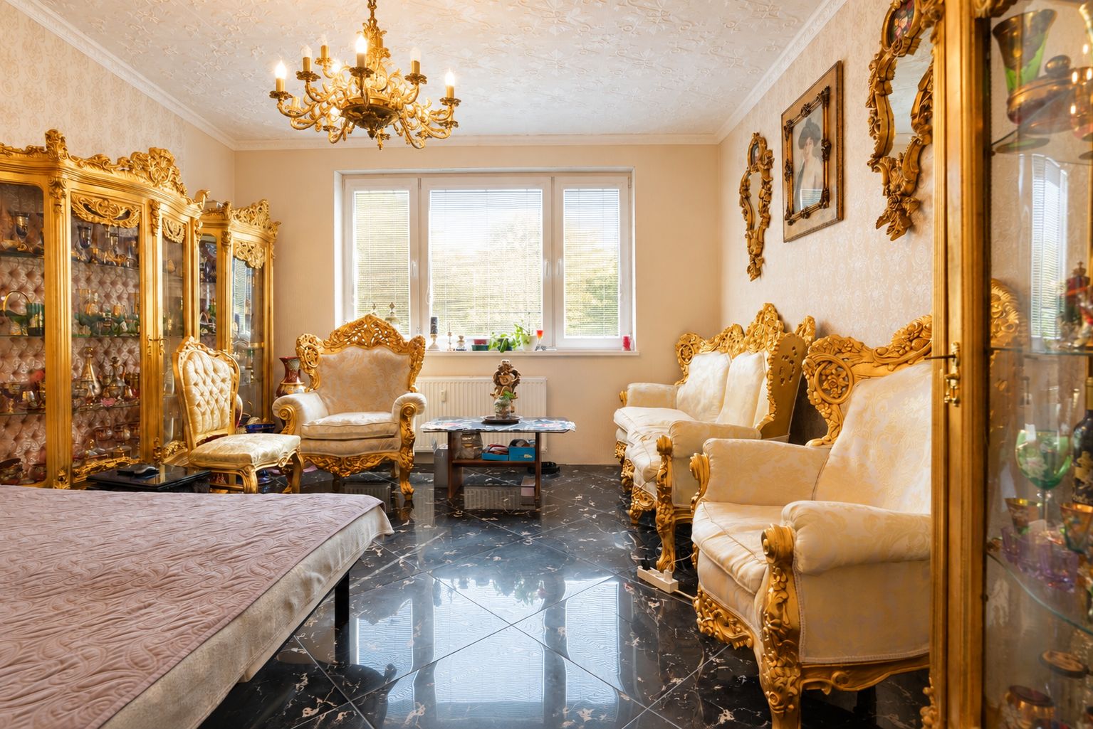 Na predaj 1-izbový byt s lodžiou, 38 m², Hraničná ul. Ružinov – foto 2