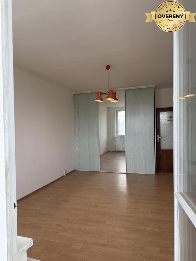 Kľúč RK-Novinka:Priestranný 2-iz.byt s loggiou.(možnosť zmeny na 3-iz) – foto 6