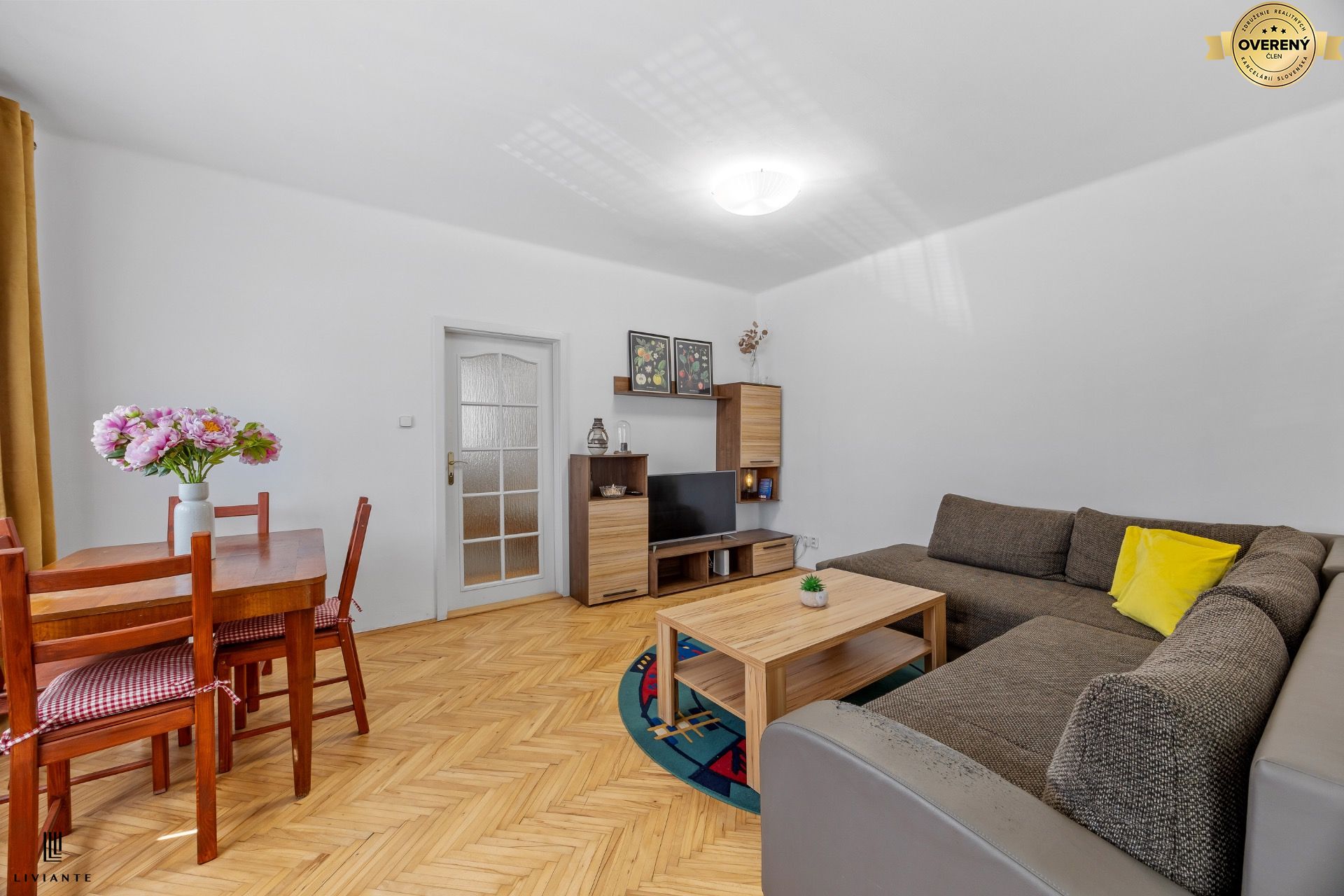 PRENÁJOM 2i BYTU V POKOJNEJ LOKALITE POD KOLIBOU – foto 8