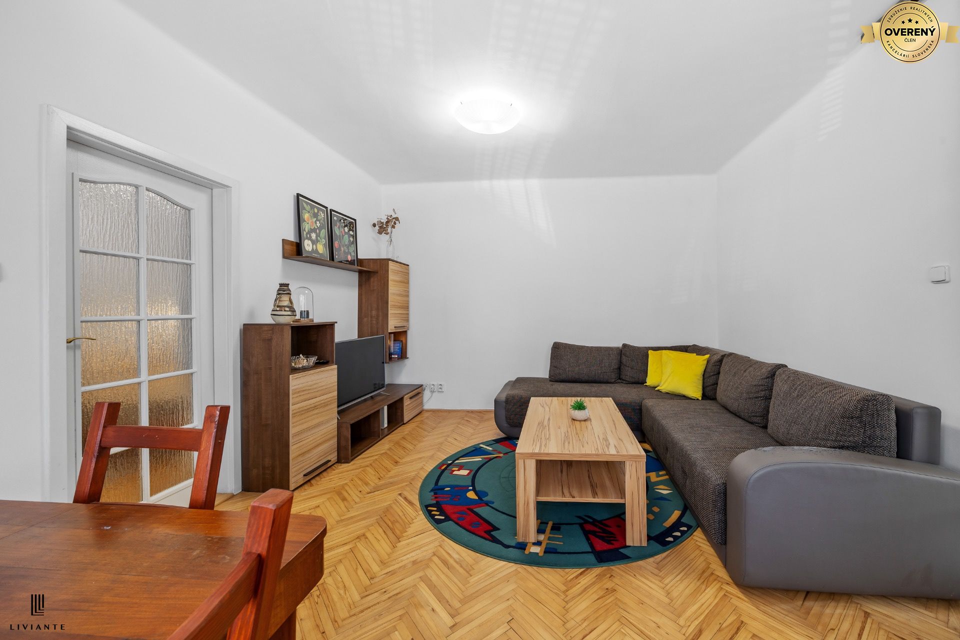 PRENÁJOM 2i BYTU V POKOJNEJ LOKALITE POD KOLIBOU – foto 7