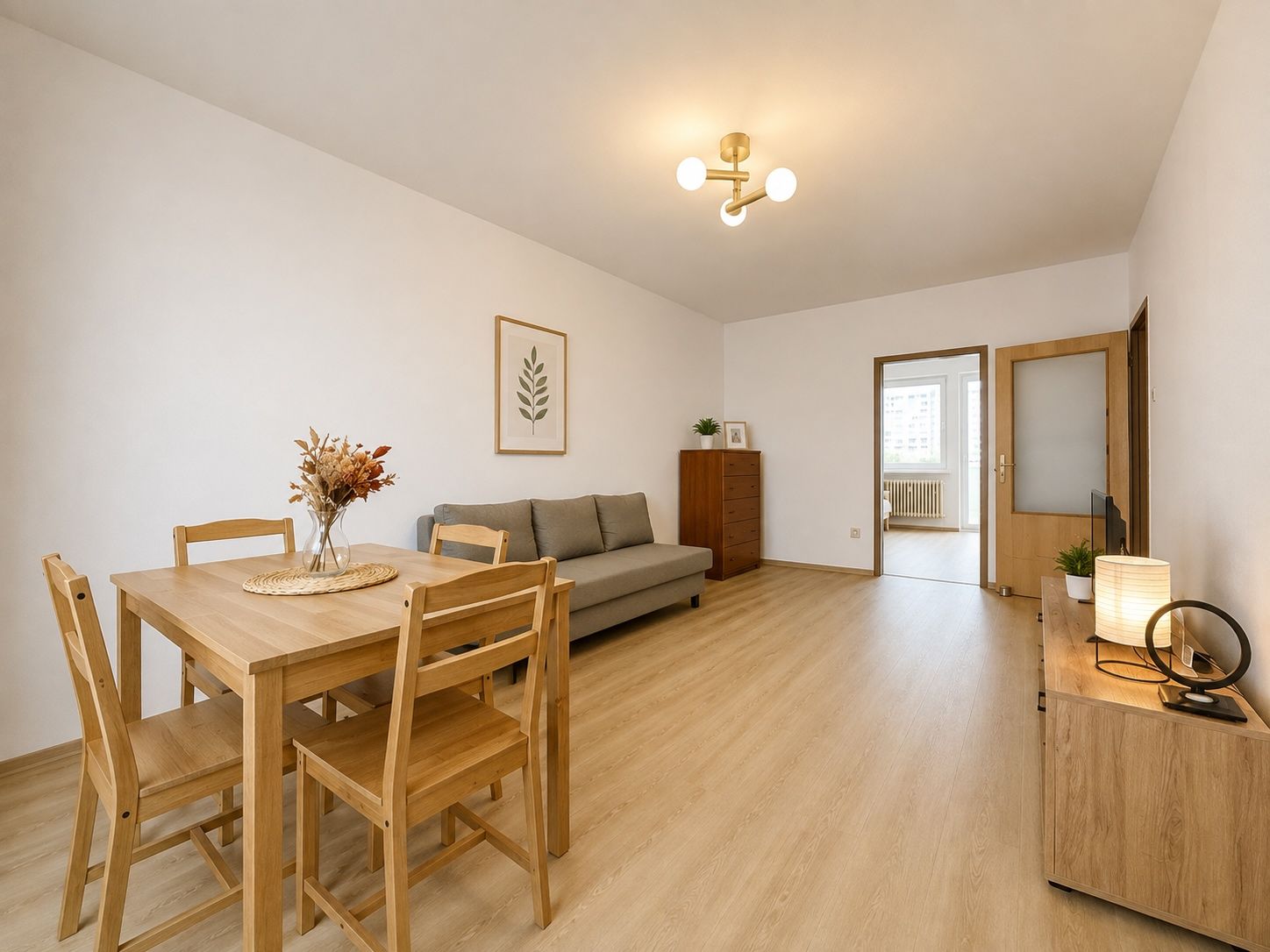 Pekný zariadený 3-izbový byt s 2 balkónmi | 85,3 m² | Petržalka I – foto 2