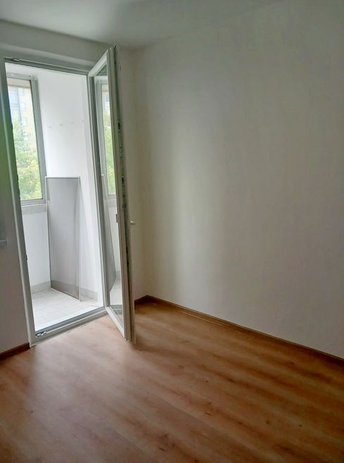 4- izbový byt, Sekurisová ulica, BA – foto 2