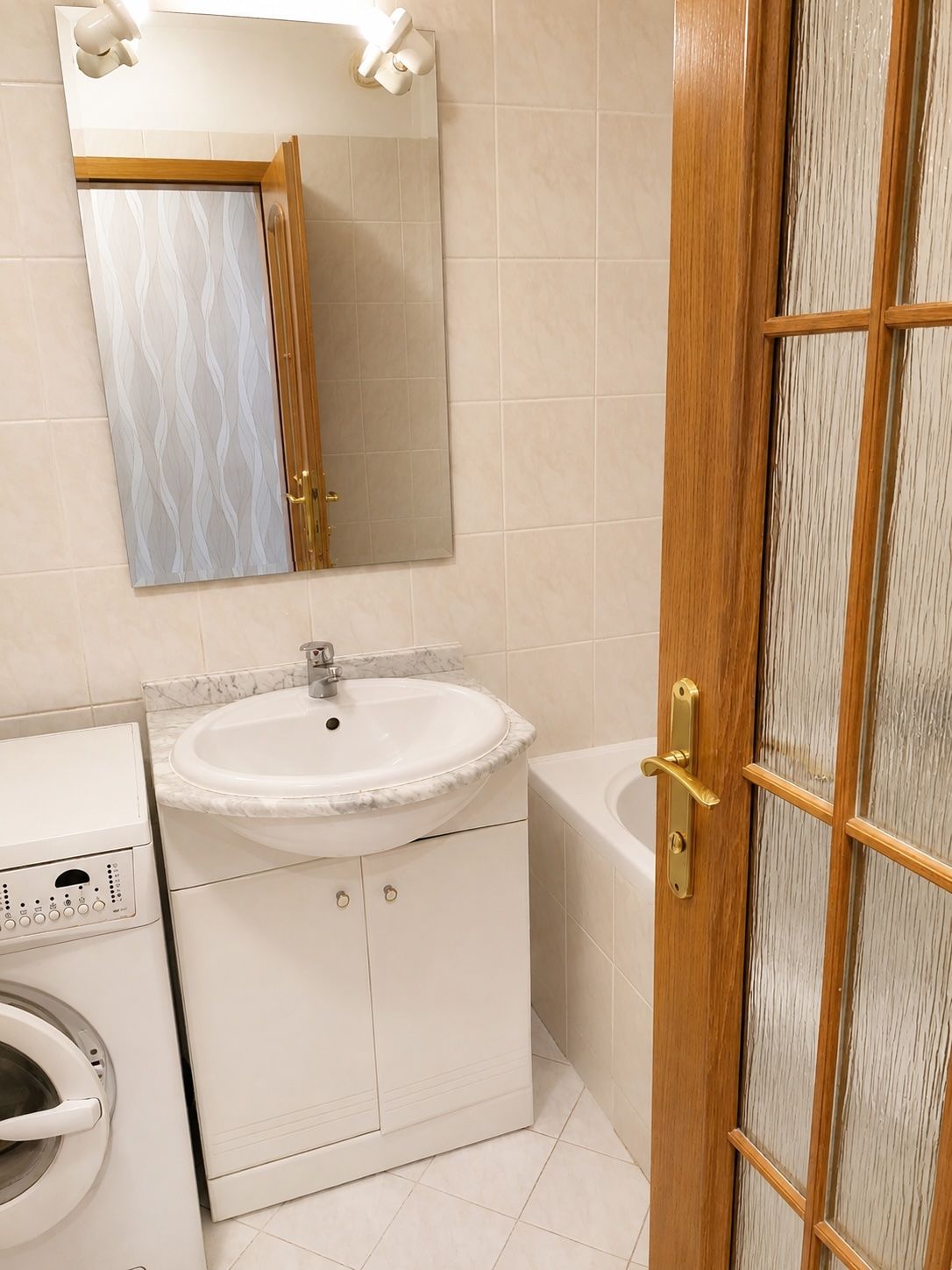 Predaj 2-izbový byt Račianske Mýto,57m2, loggia,kobka, parkovanie – foto 9