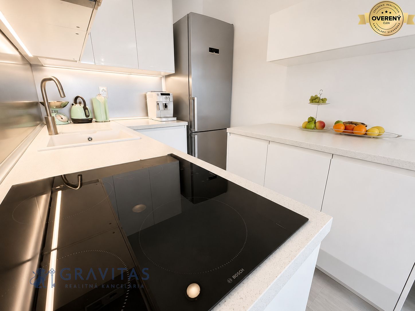 Na predaj apartmán s loggiou v Dúbravke – foto 6