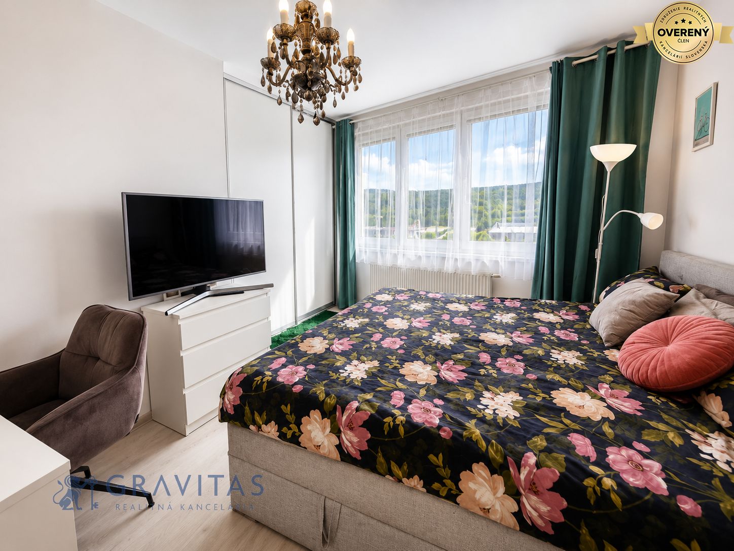 Na predaj apartmán s loggiou v Dúbravke – foto 7