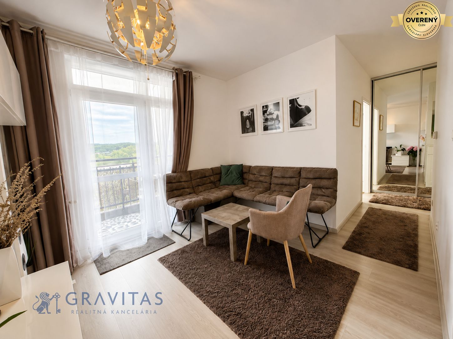 Na predaj apartmán s loggiou v Dúbravke – foto 2