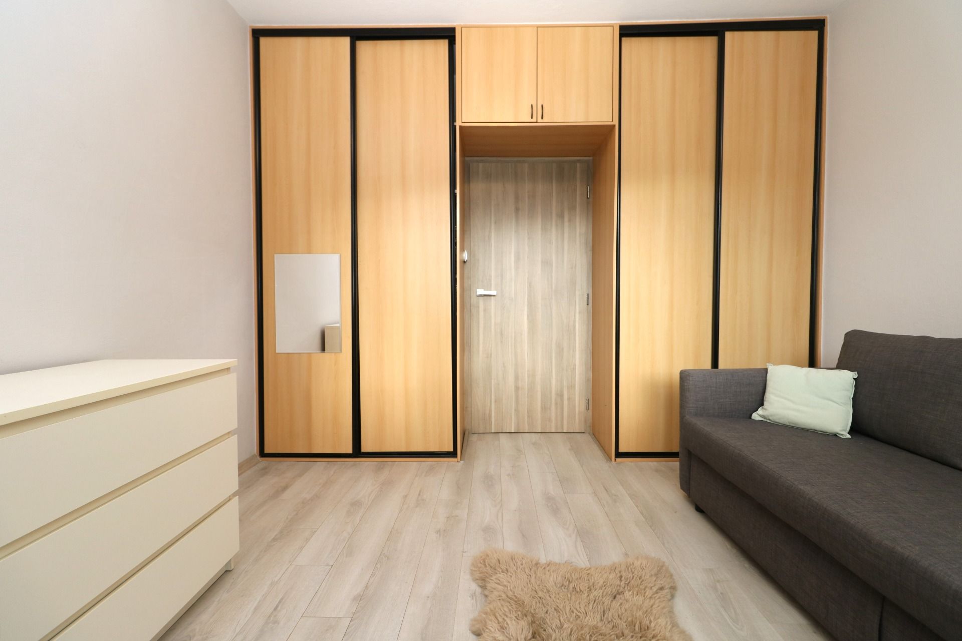PRENÁJOM - príjemný a priestranný 3i byt v Petržalke na Lachovej, – foto 8