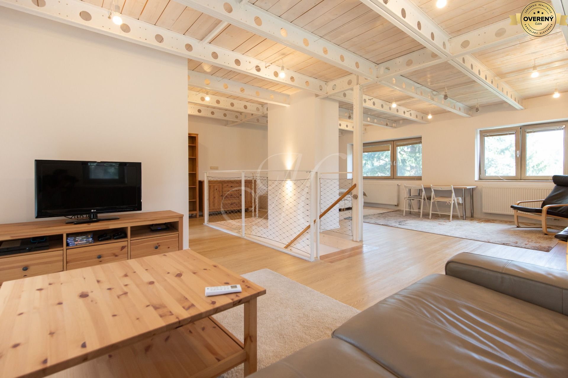 Dvojpodlažný loft s veľkou terasou, Horský park – foto 3