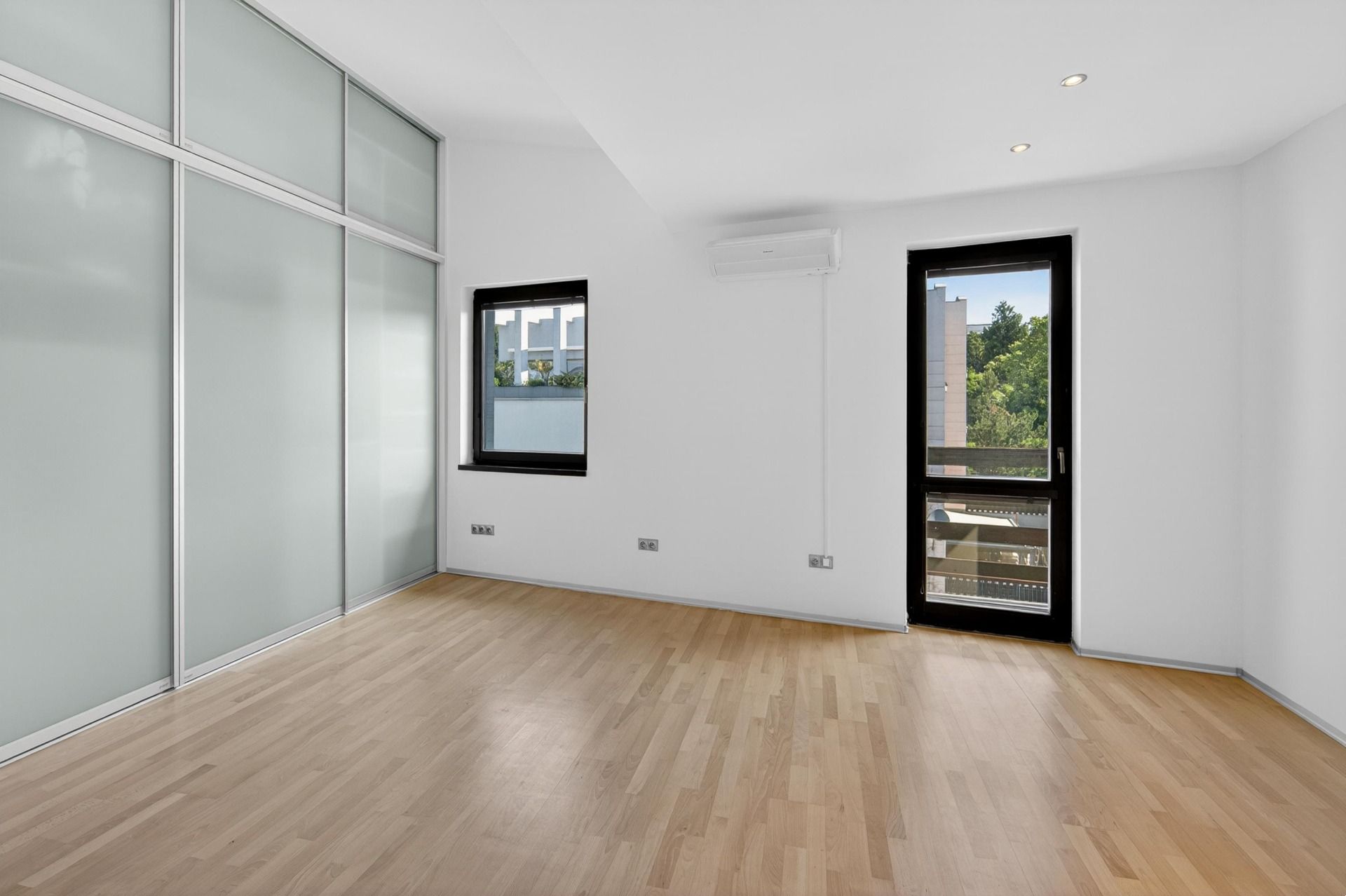 ,Predaj 3 izbový priestranný byt,156 m2, Kramáre, výhľad, BA III – foto 9